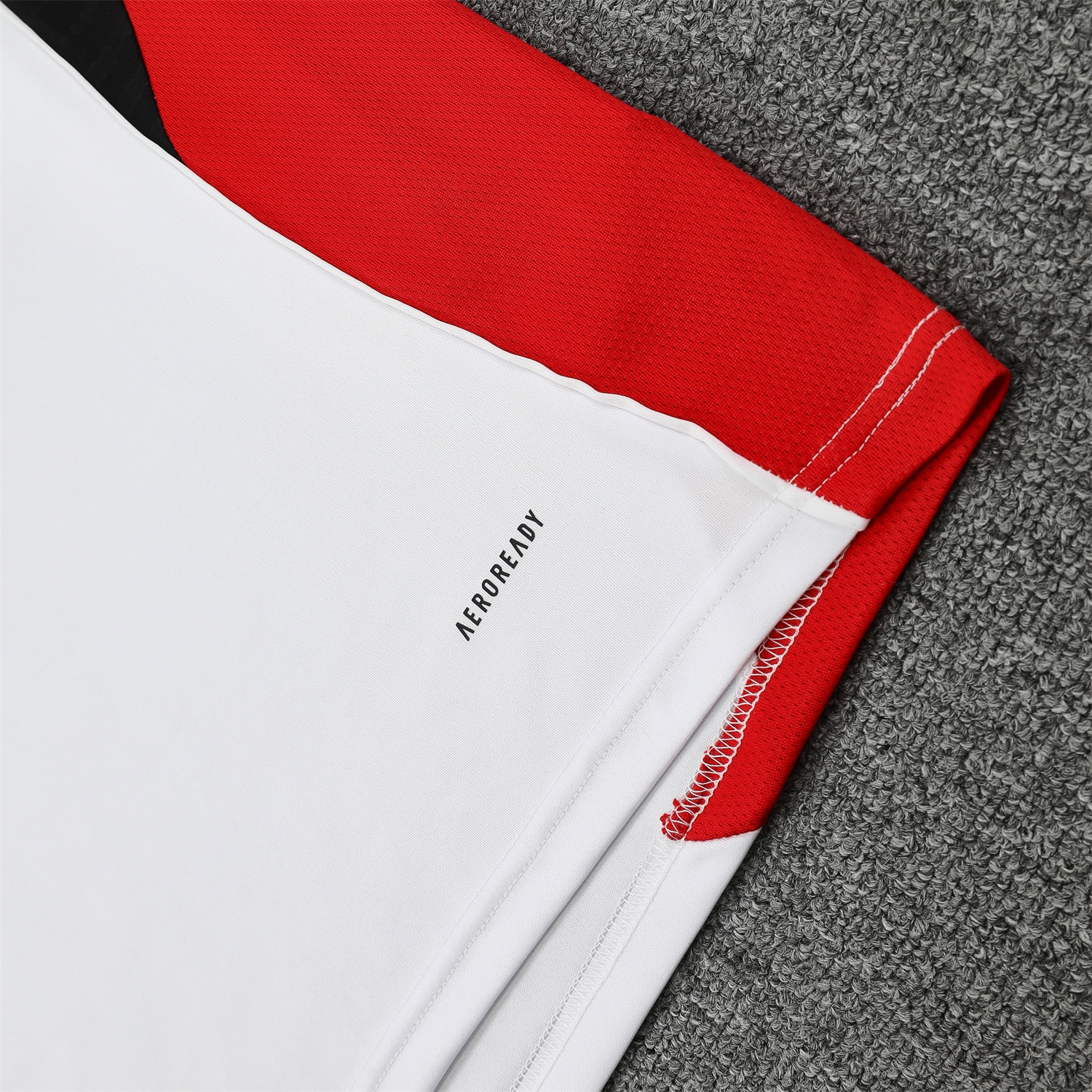 TKH-turbokithub-Manchester United 25-26 Short-Sleeve Training Set - Red Black Blocks White Top & Black Shorts
