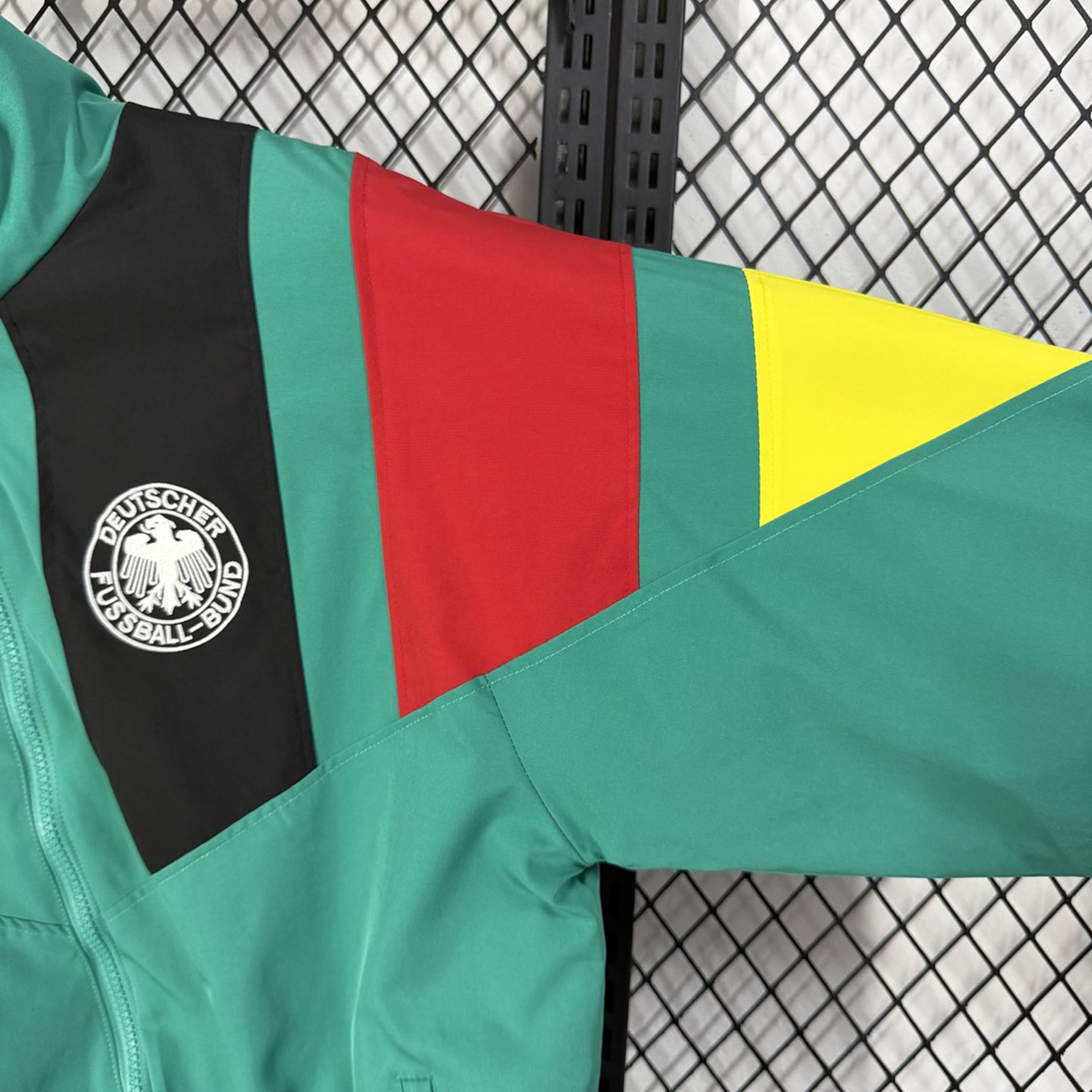 TKH-turbokithub-Germany 2026 World Cup EQT Green Windbreaker