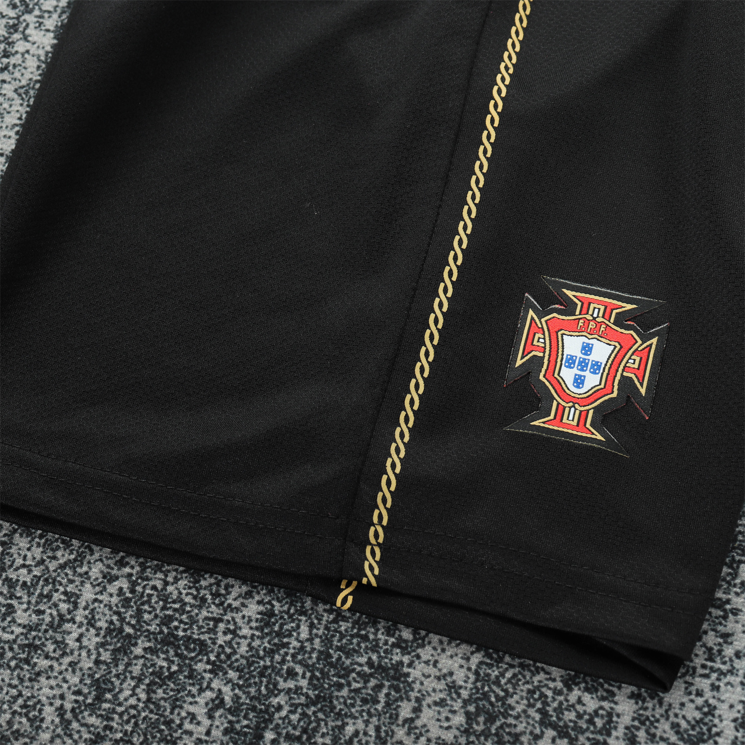 TKH-turbokithub-Retro Portugal 2006 Away Kids Kit