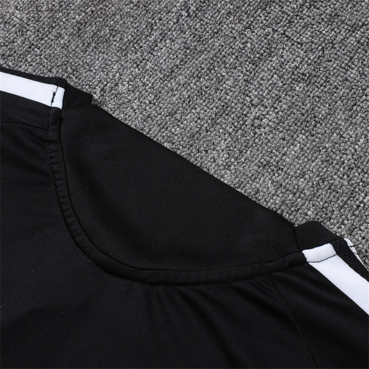 TKH-turbokithub-INT M.A.M 26-27 Short-Sleeve Training Set - Black With White Top & Pink Shorts