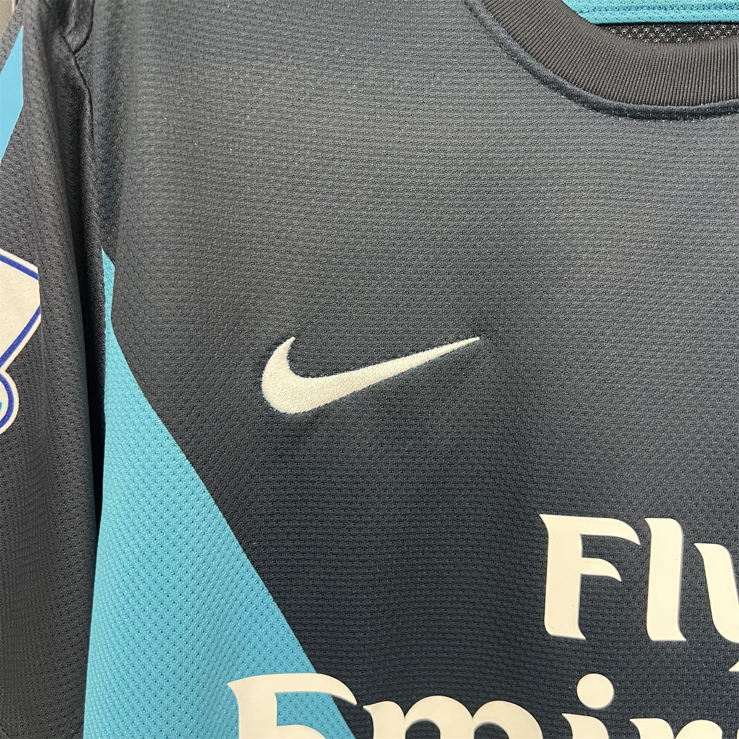 TKH-turbokithub-Retro Arsenal 2011-12 Away Jersey