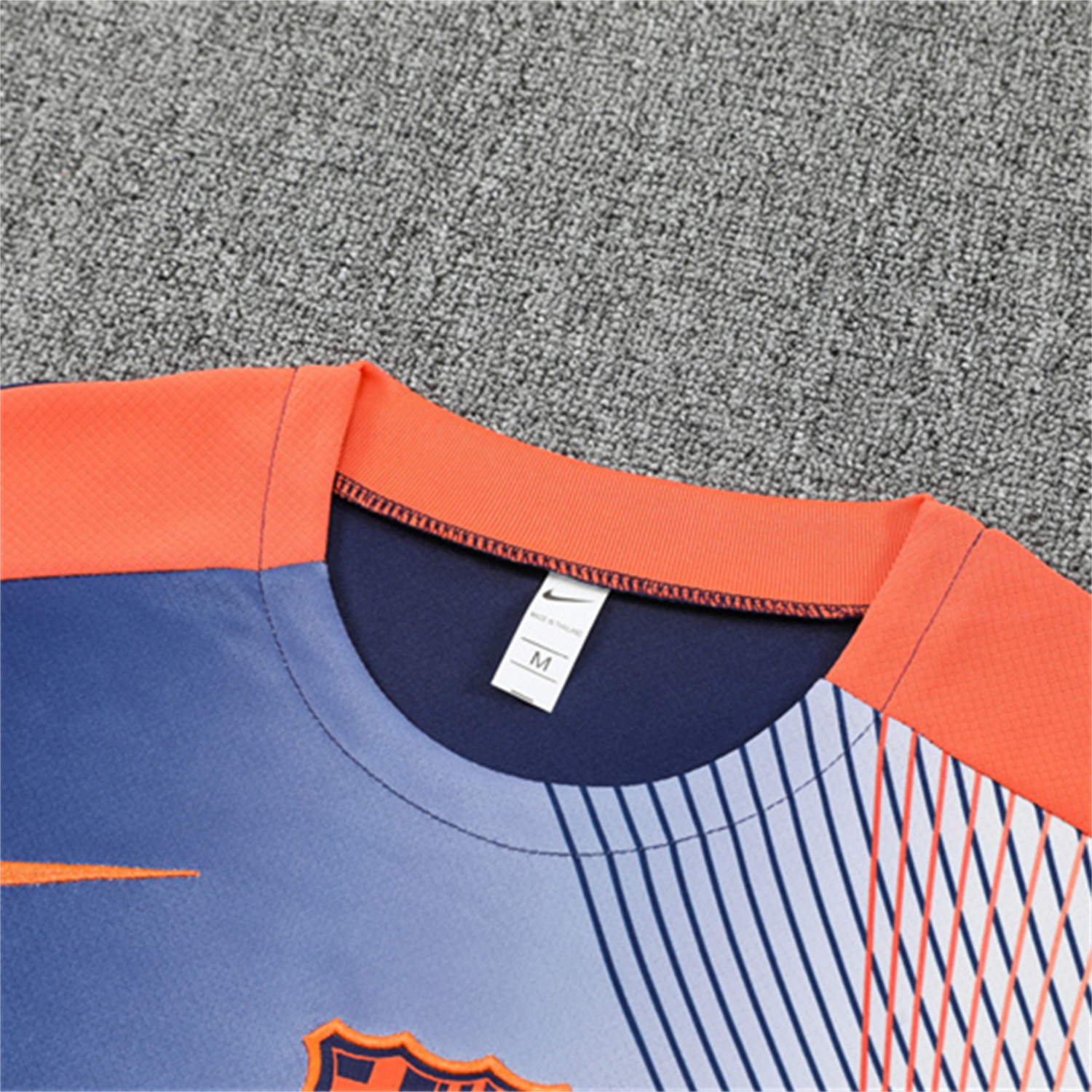 TKH-turbokithub-Barcelona 25-26 Short-Sleeve Training Set - Red Blue Line Top & Blue Shorts