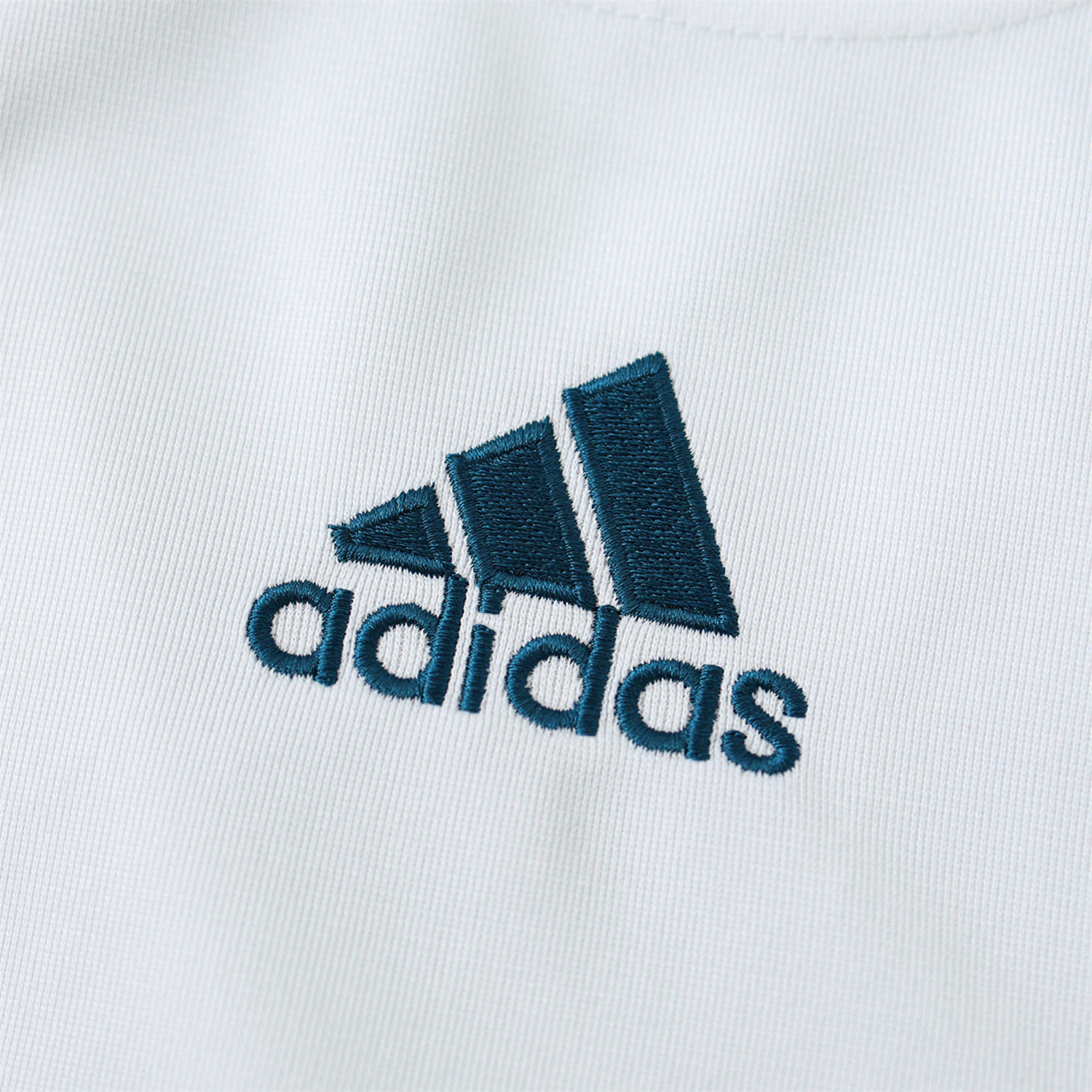 TKH-turbokithub-Retro Liver.pool 2006-07 Third Jersey