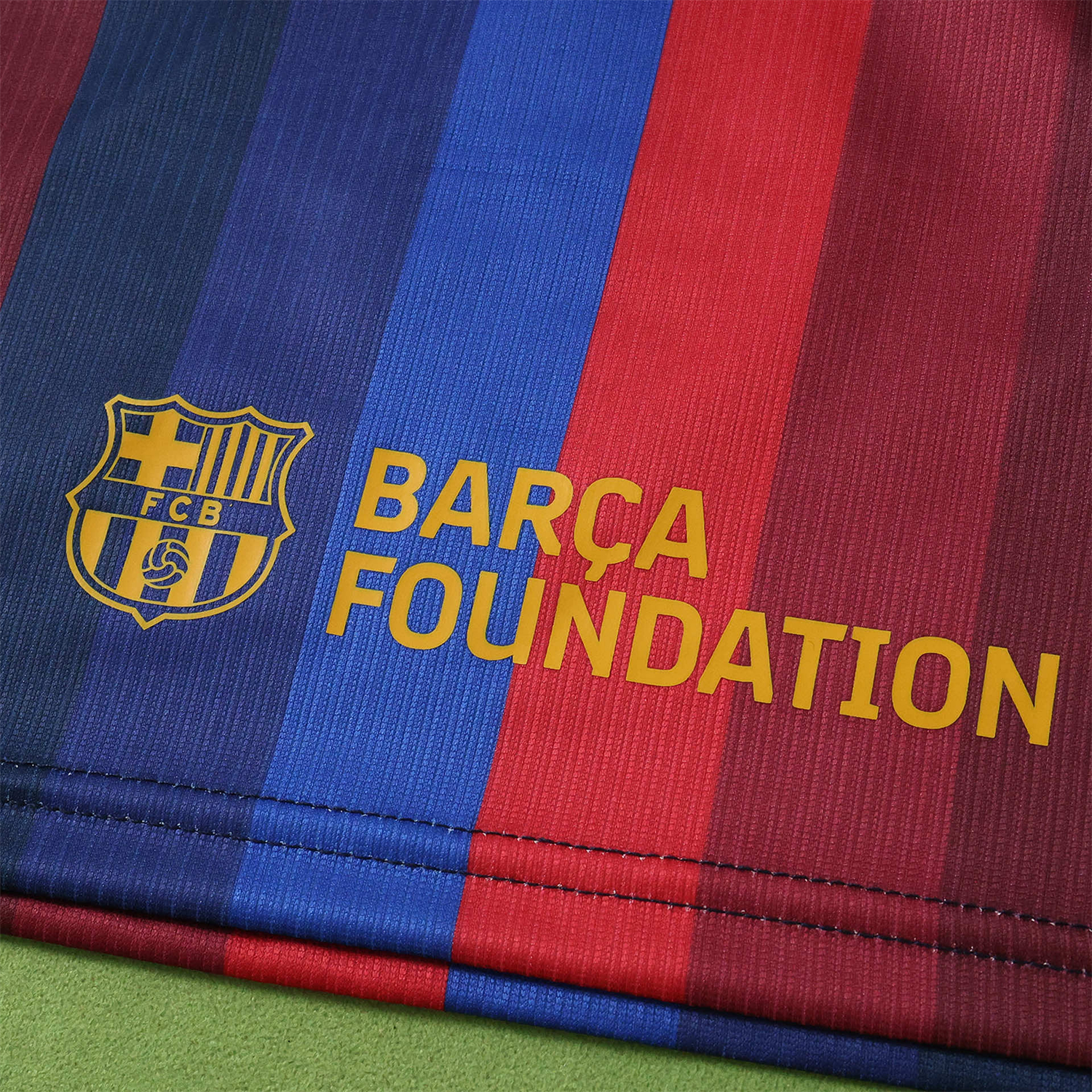 TKH-turbokithub-Women's Barcelona 26-27 Home Cropped Jersey - Fans Version