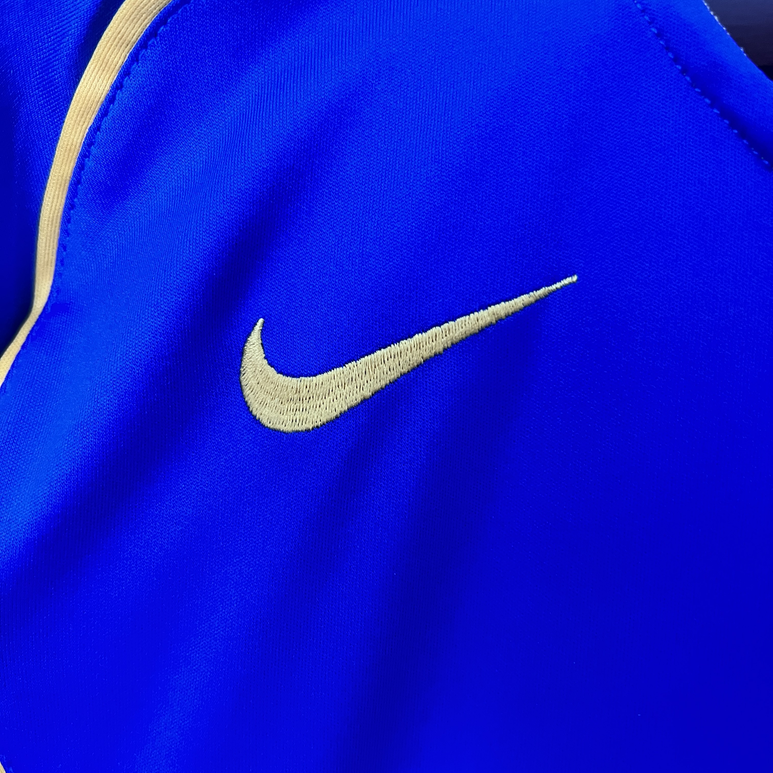 TKH-turbokithub-Retro Juventus 2004-05 Away Stadium Jersey