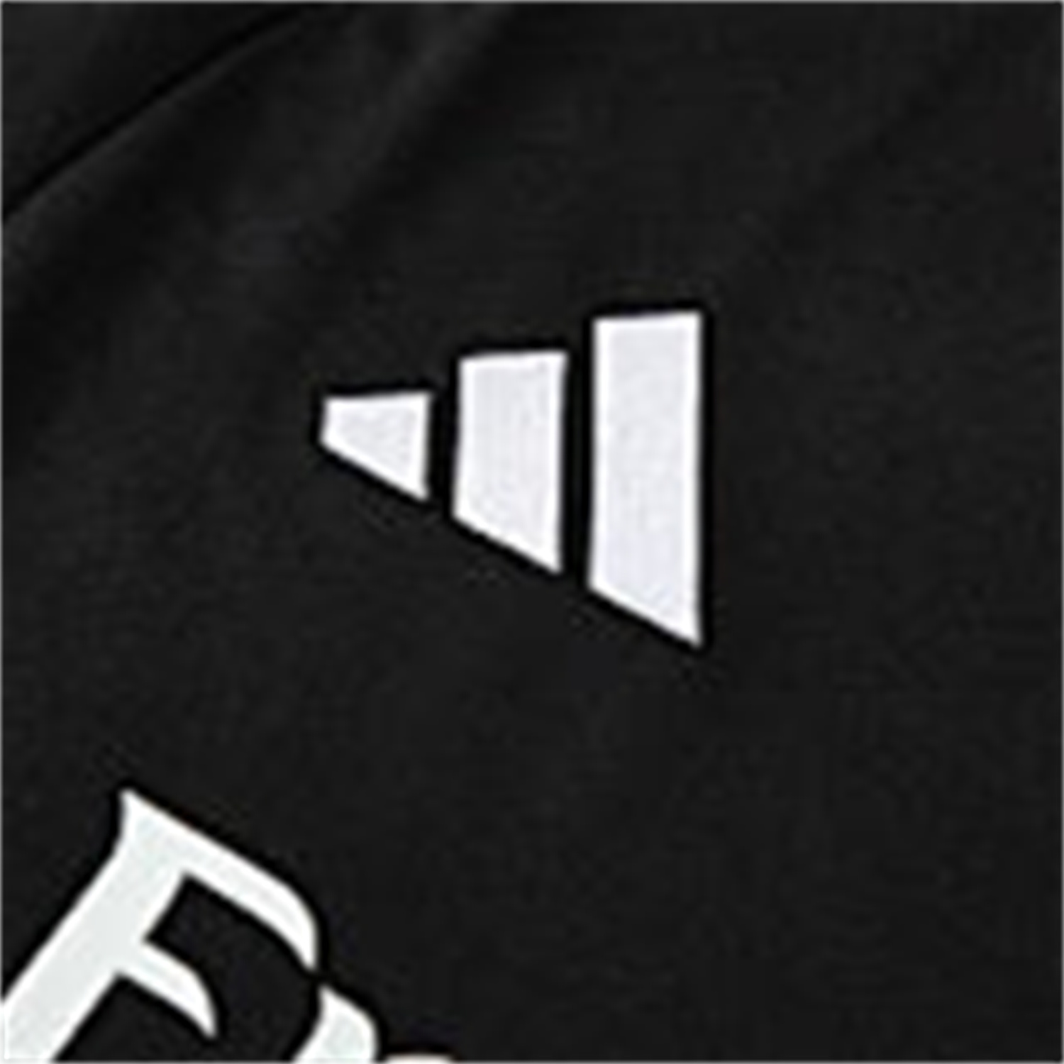 TKH-turbokithub-Real Madrid 25-26 Short-Sleeve Training Set - Light Grey Stripes Black Top & Black Shorts