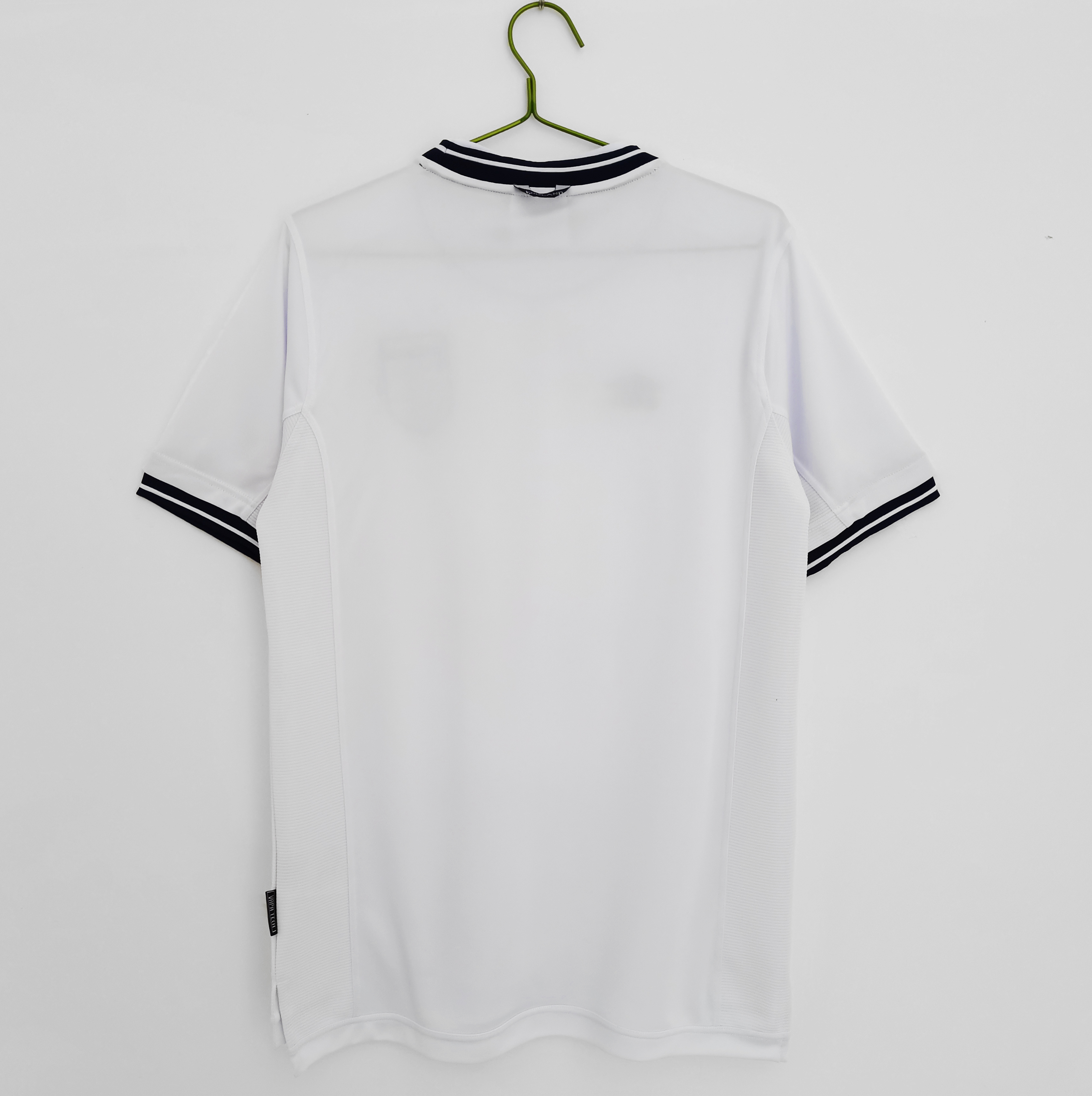 TKH-turbokithub-Retro England 2000 Home Stadium Jersey