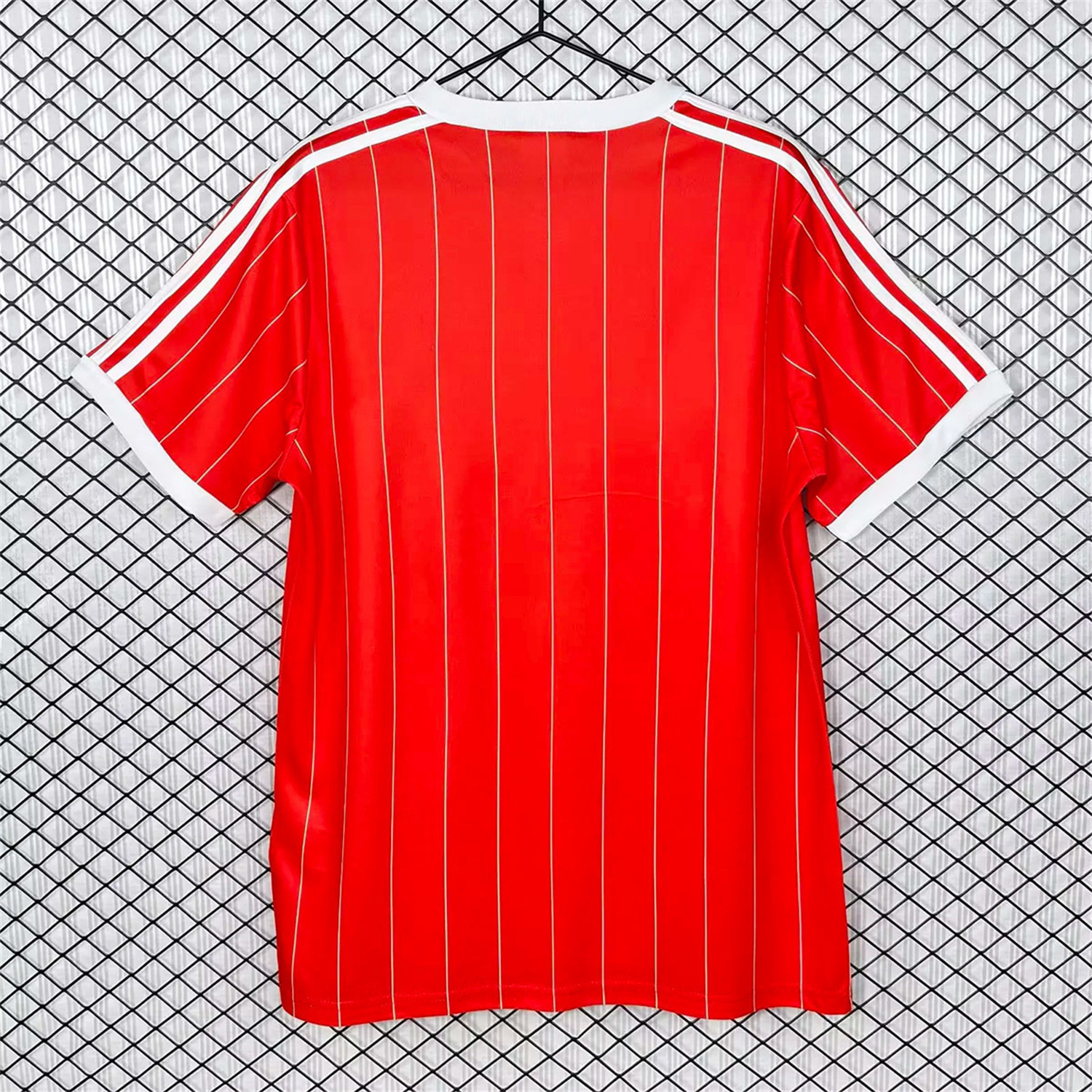 TKH-turbokithub-Retro Nottingham Forest 1982-84 Home Jersey