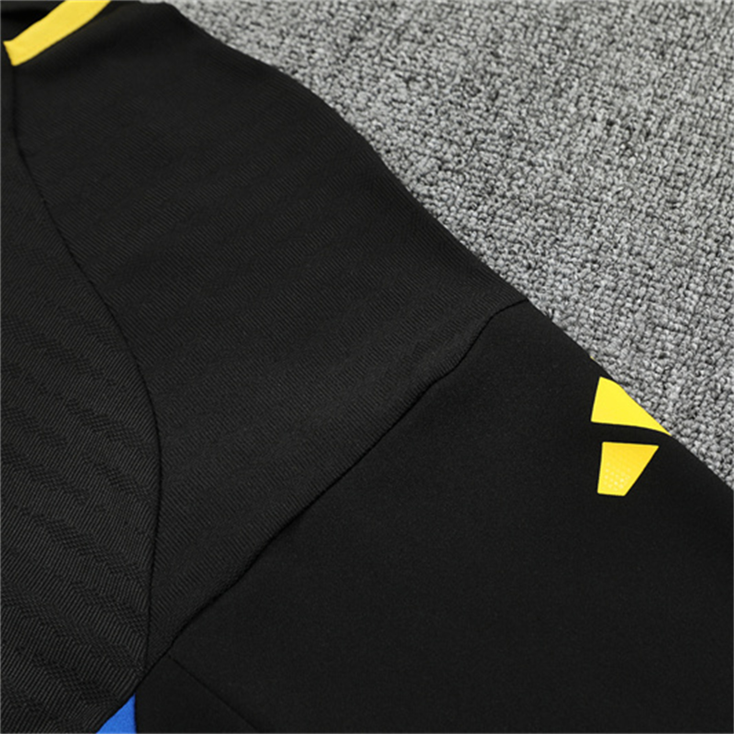 TKH-turbokithub-Manchester United 25-26 Kids Long Sleeve Training Set - Black Top & Black Pants
