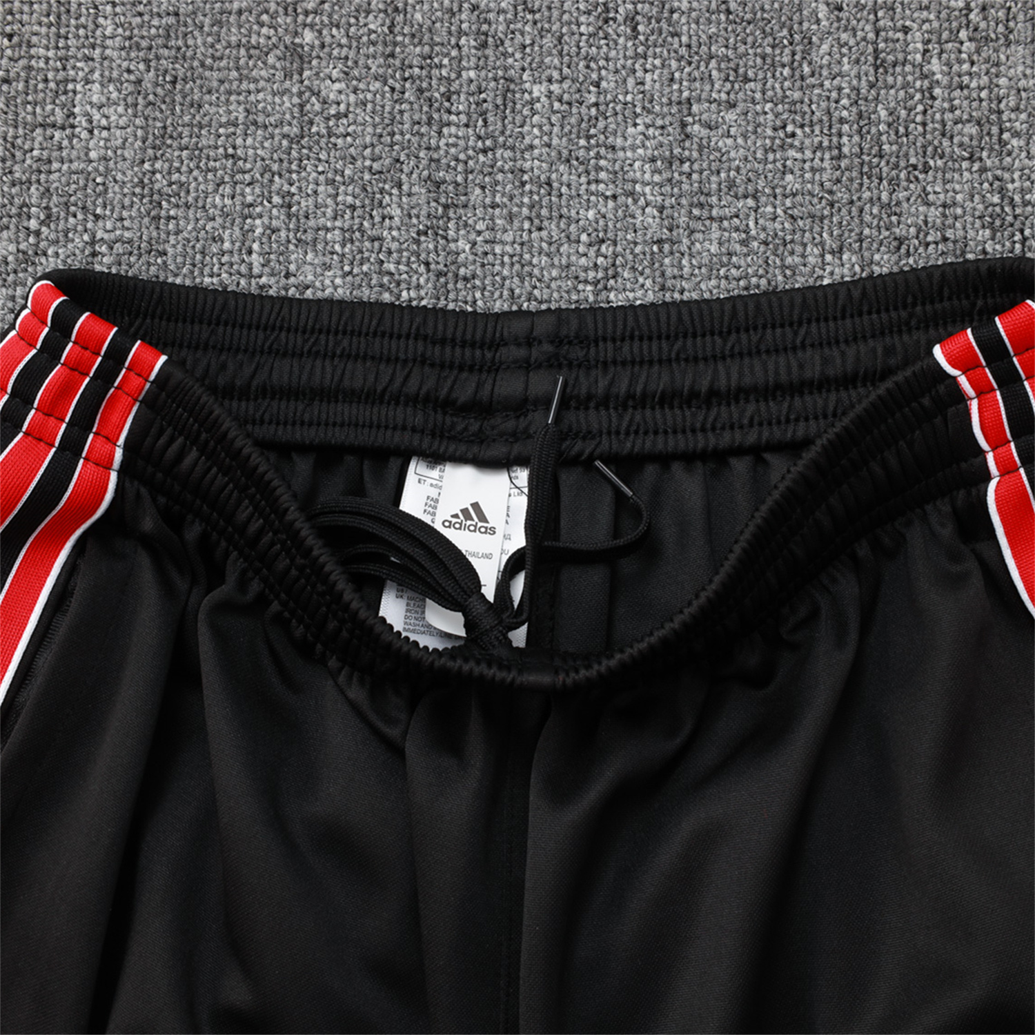 TKH-turbokithub-Manchester United 25-26 Originals Terrace Icon Jacket Training Tracksuit - Black