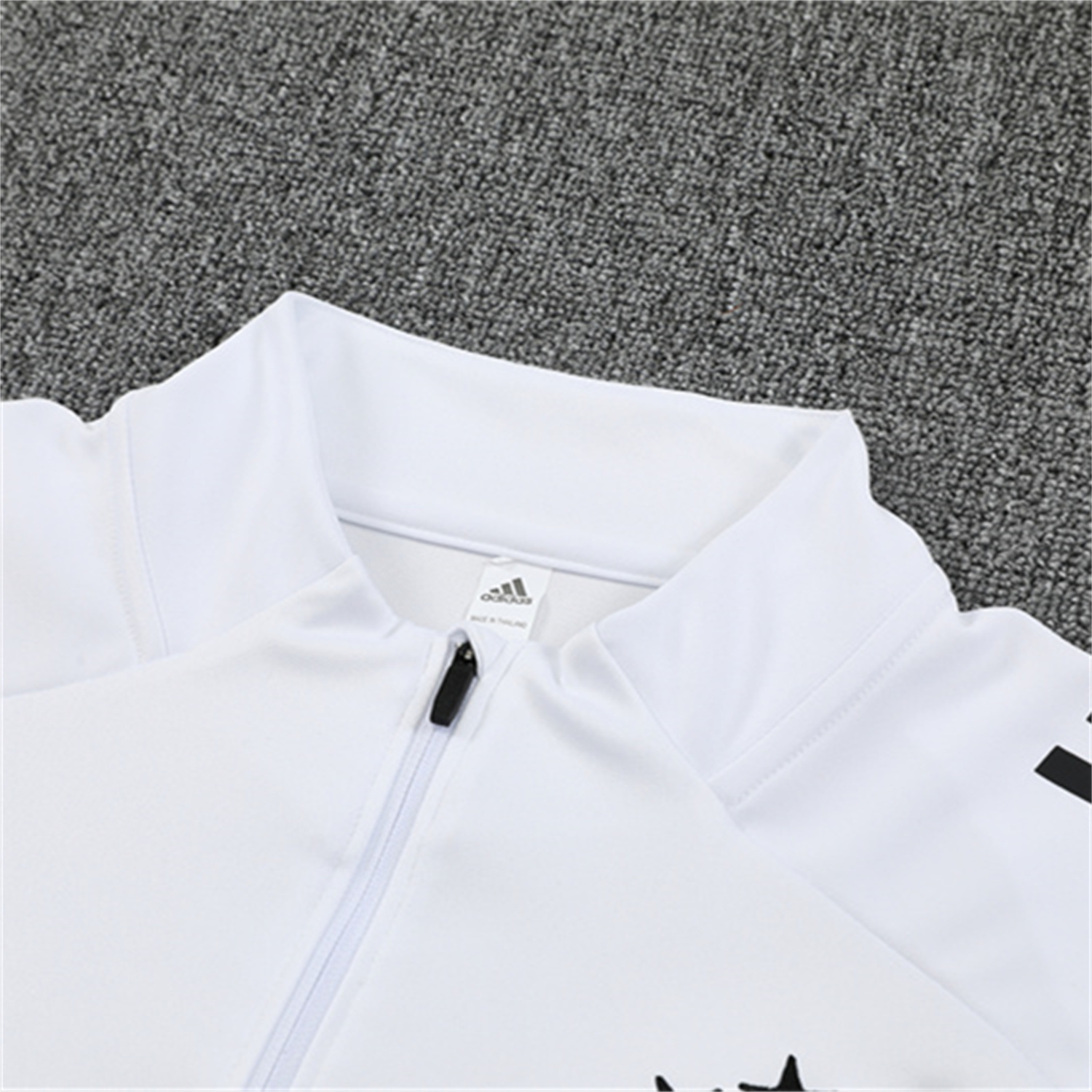 TKH-turbokithub-Germany 25-26 Kids Long Sleeve Training Set - White Top and Black Pants