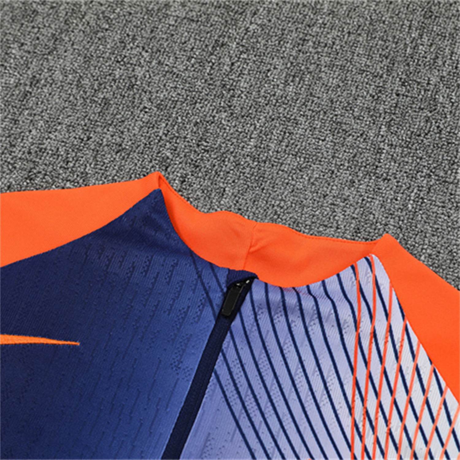 TKH-turbokithub-Barcelona 25-26 Long Sleeve Training Set - Red Blue Line Top & Blue Pants