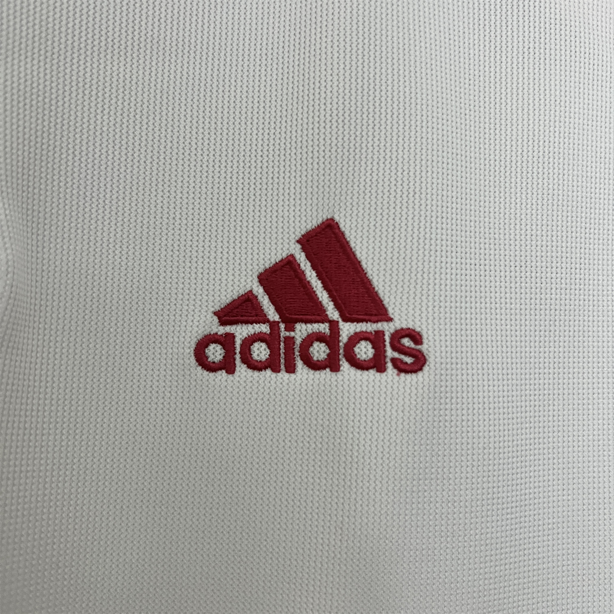 TKH-turbokithub-Retro Spain 2000 Away Jersey