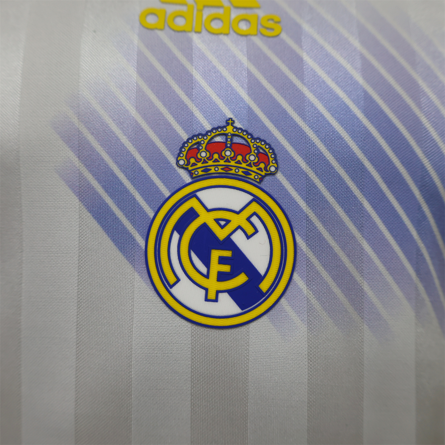 TKH-turbokithub-Real Madrid 26-27 Retro Style White-Purple Gradient Jersey - Player Version