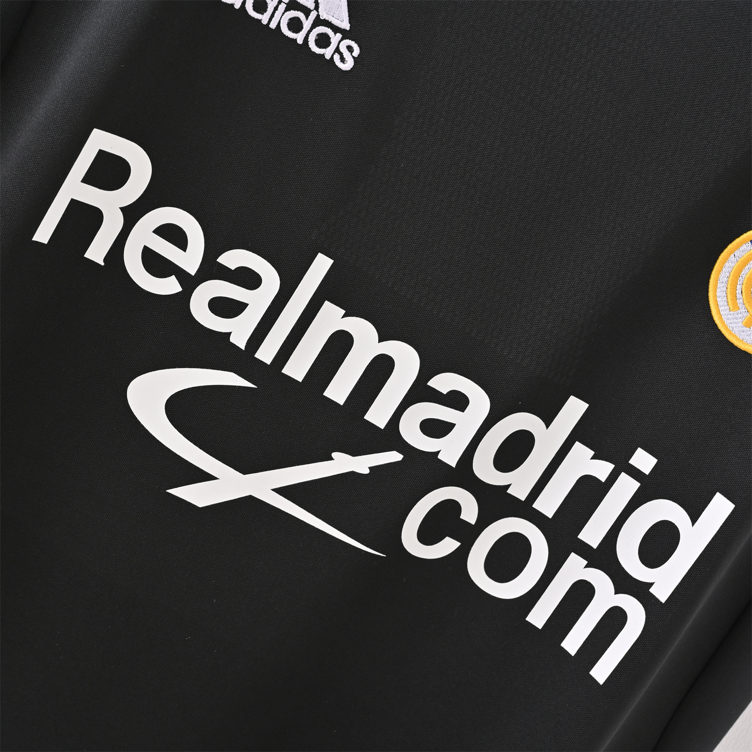 TKH-turbokithub-Retro Real Madrid 2001-02 Away Jersey