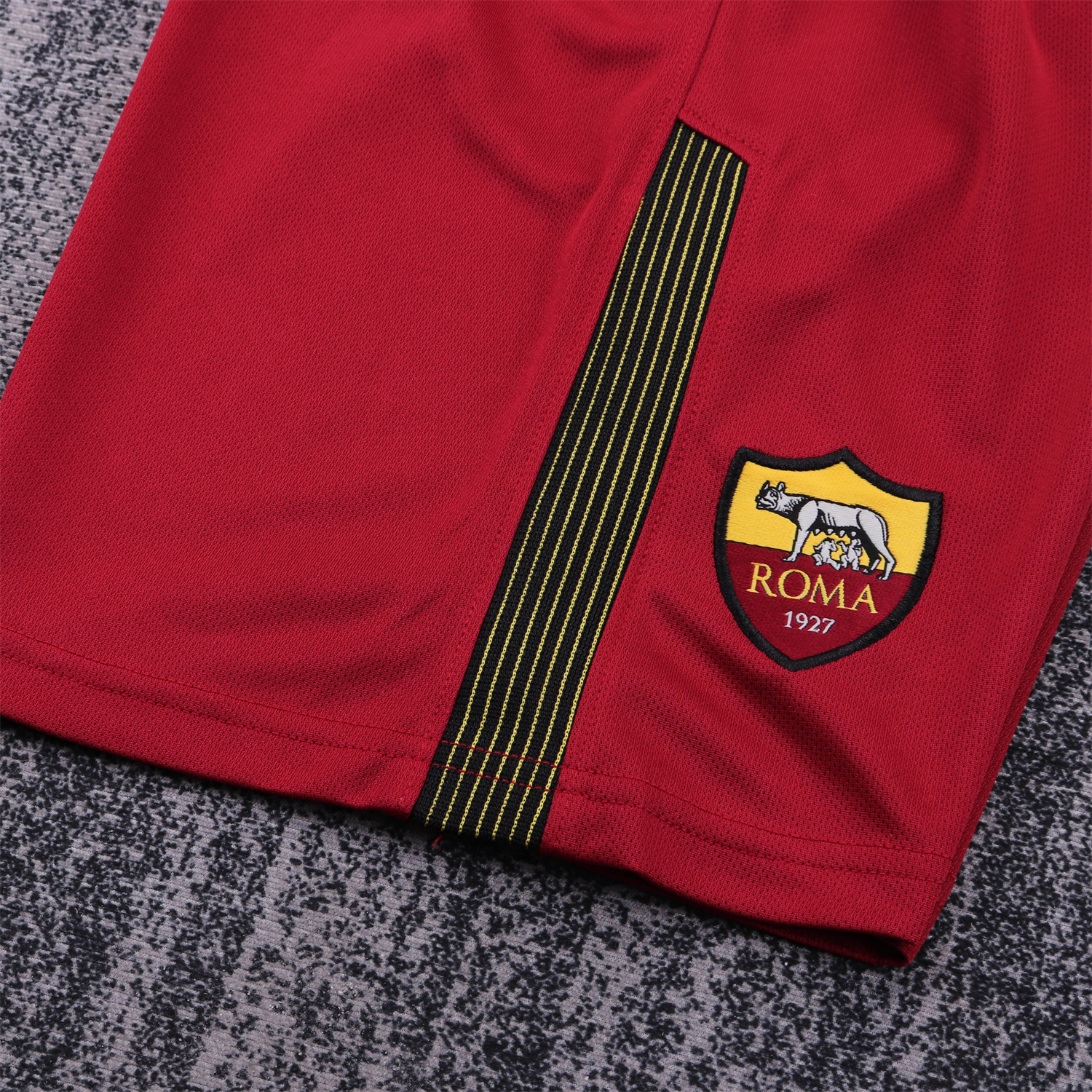 TKH-turbokithub-Retro Roma 2017-18 Home Kids Kit