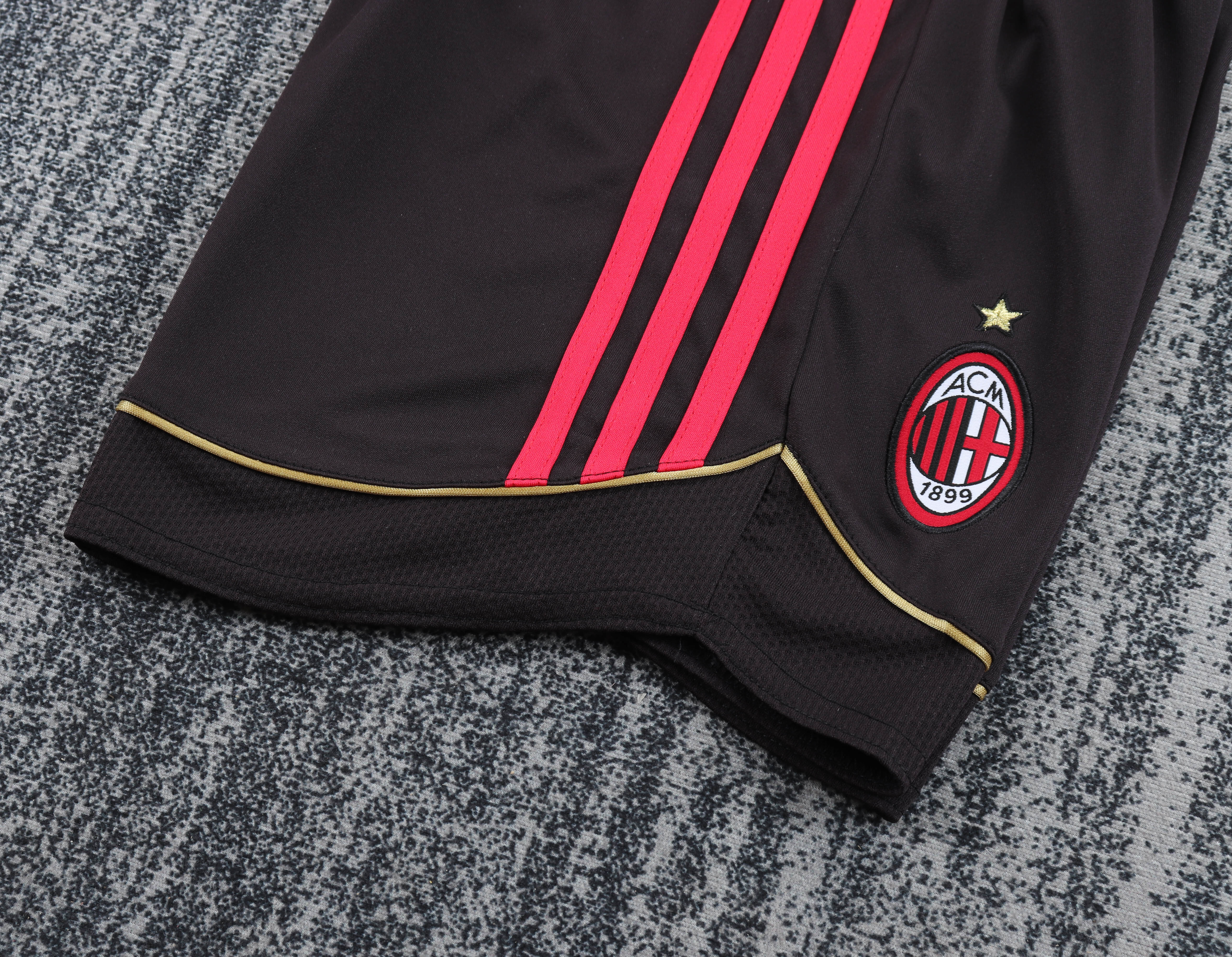 TKH-turbokithub-Retro AC Milan 2006-07 Home Long Sleeves Kids Kit