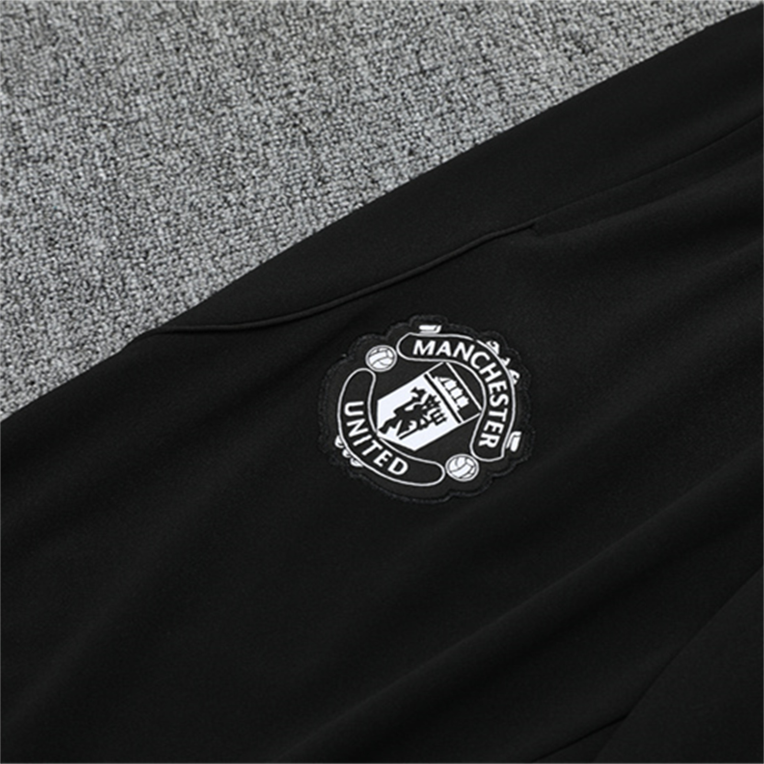 TKH-turbokithub-Manchester United 25-26 Kid Long Sleeves Training Set - Purple Top & Black Pants