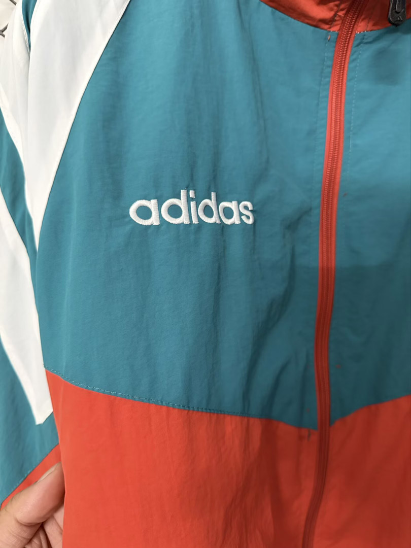 TKH-turbokithub-Liver.pool 92-93 Windbreaker