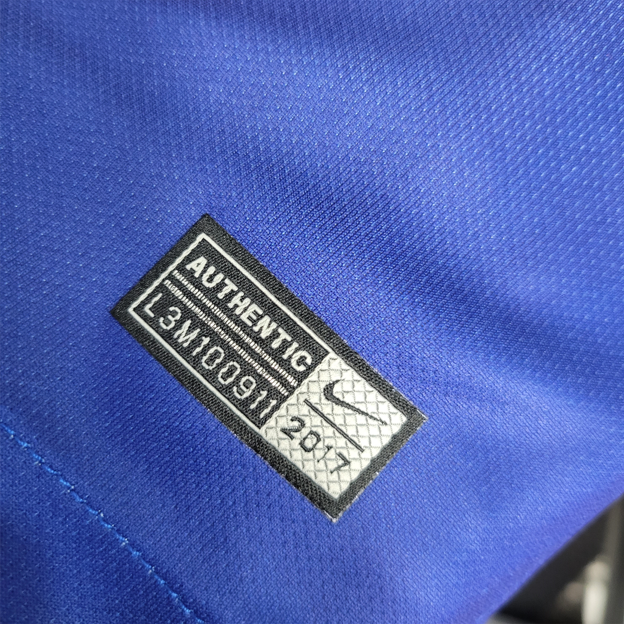 TKH-turbokithub-Retro Barcelona 17-18 Home Stadium Jersey
