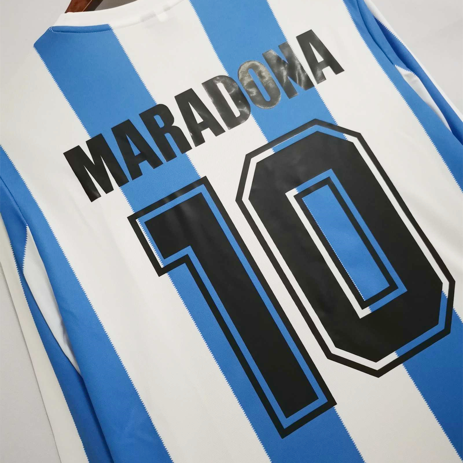 TKH-turbokithub-Retro Argentina 1986 Home Stadium Long Sleeve Jersey