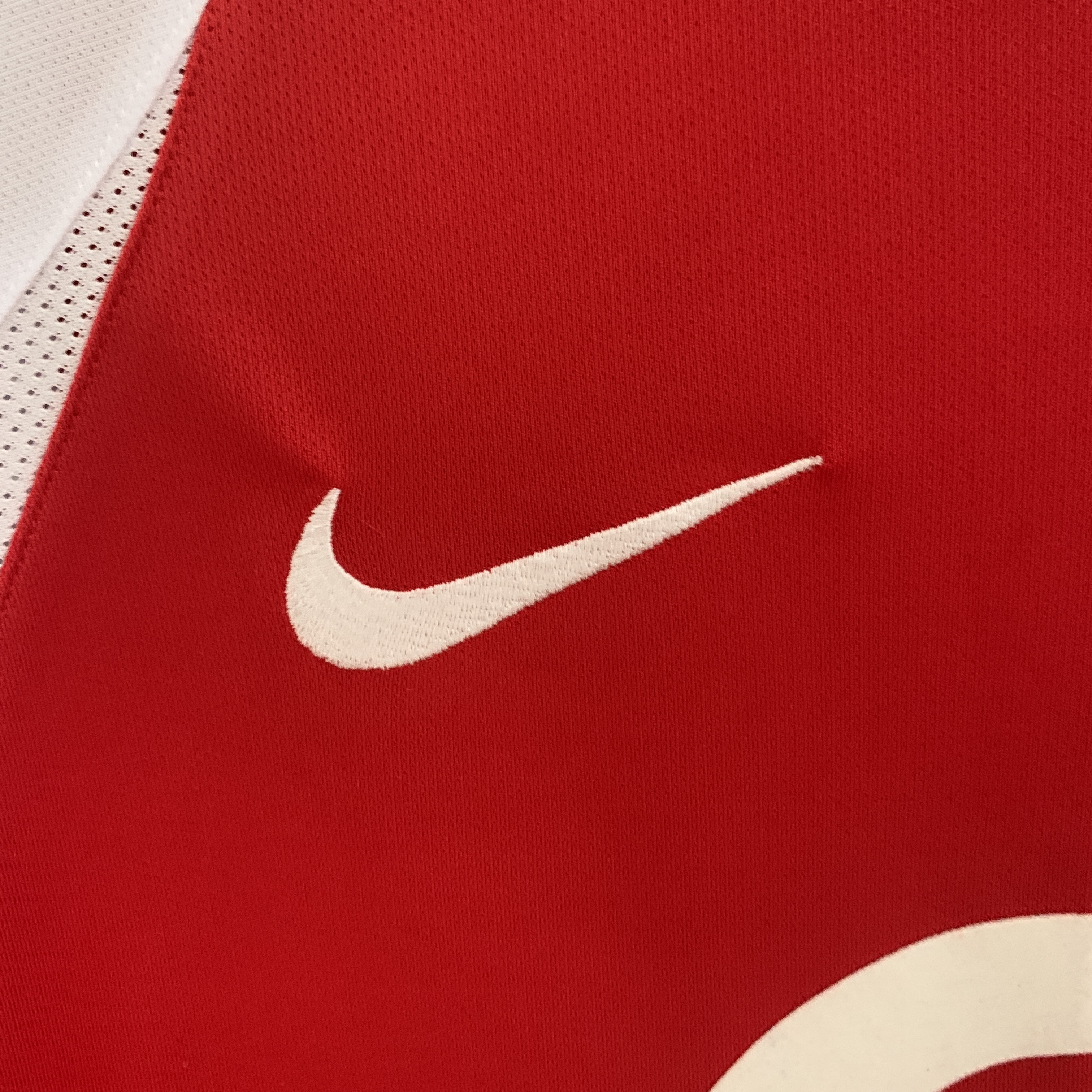 TKH-turbokithub-Retro Arsenal 02-04 Home Stadium Long Sleeve Jersey