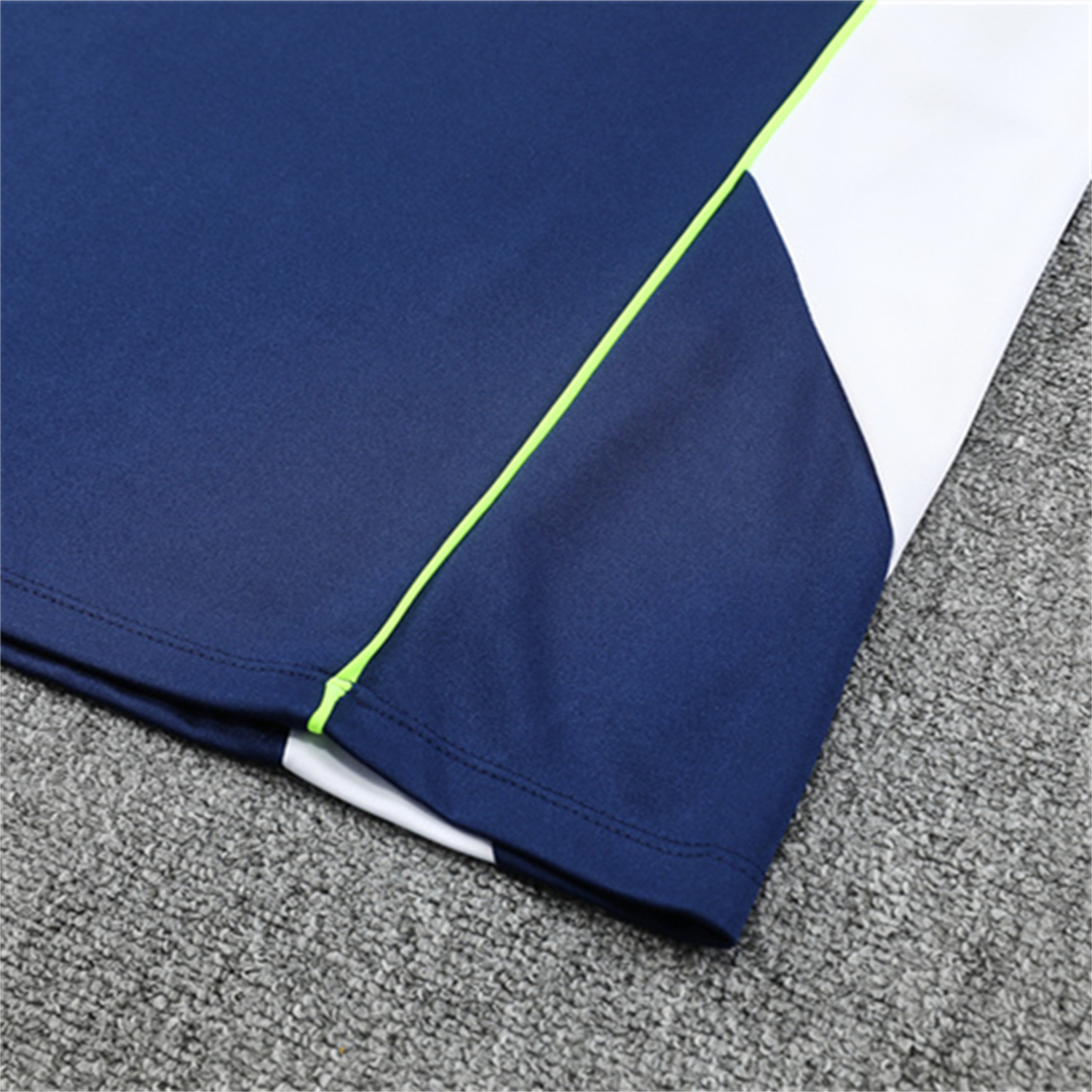 TKH-turbokithub-Real Madrid 25-26 Long Sleeve Training Set - Throwback Royal Blue Top and Pants