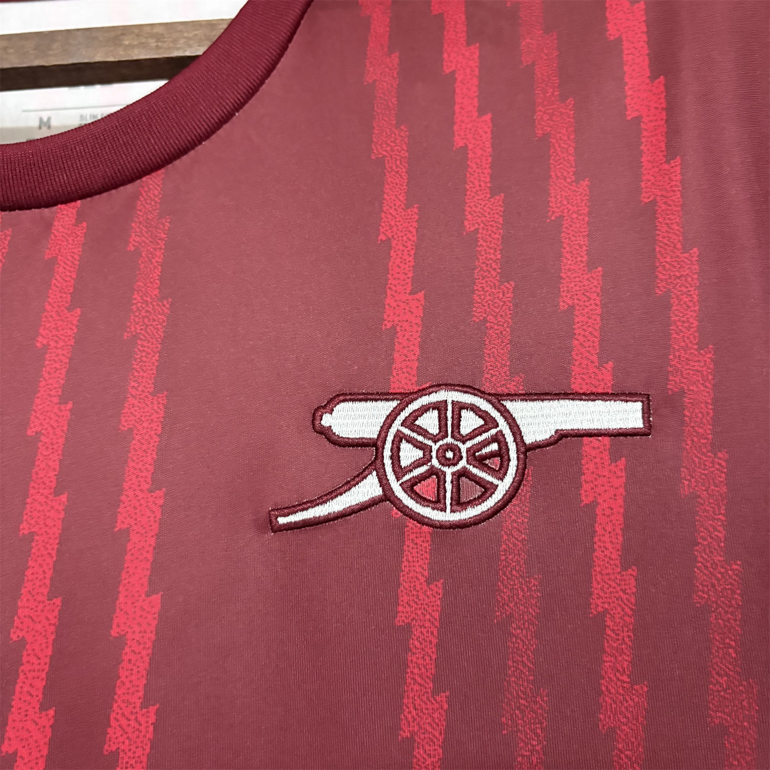 TKH-turbokithub-Arsenal 26-27 Red Lines Training Jersey - Fans Version