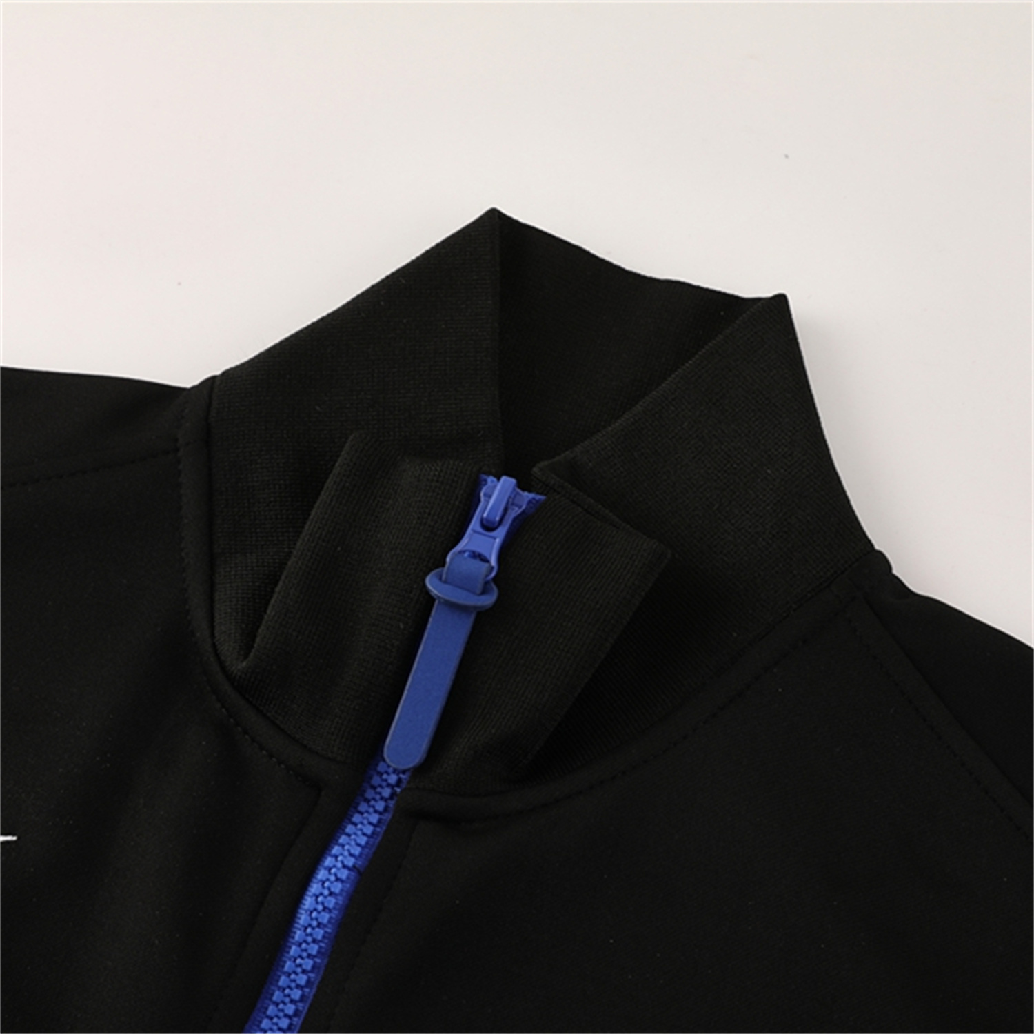 TKH-turbokithub-C.H.E.L.S.E.A 25-26 Jacket Training Tracksuit with Throwback Badge - Black Jackets & Pants