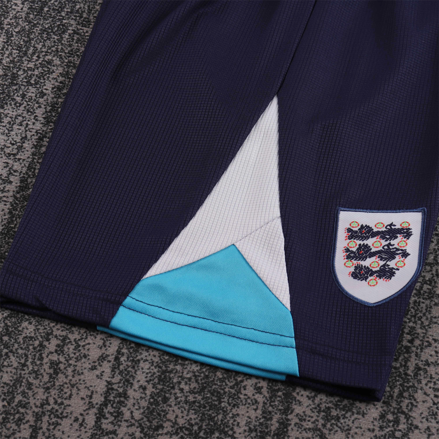 TKH-turbokithub-Retro England 1996 Home Kids Kit