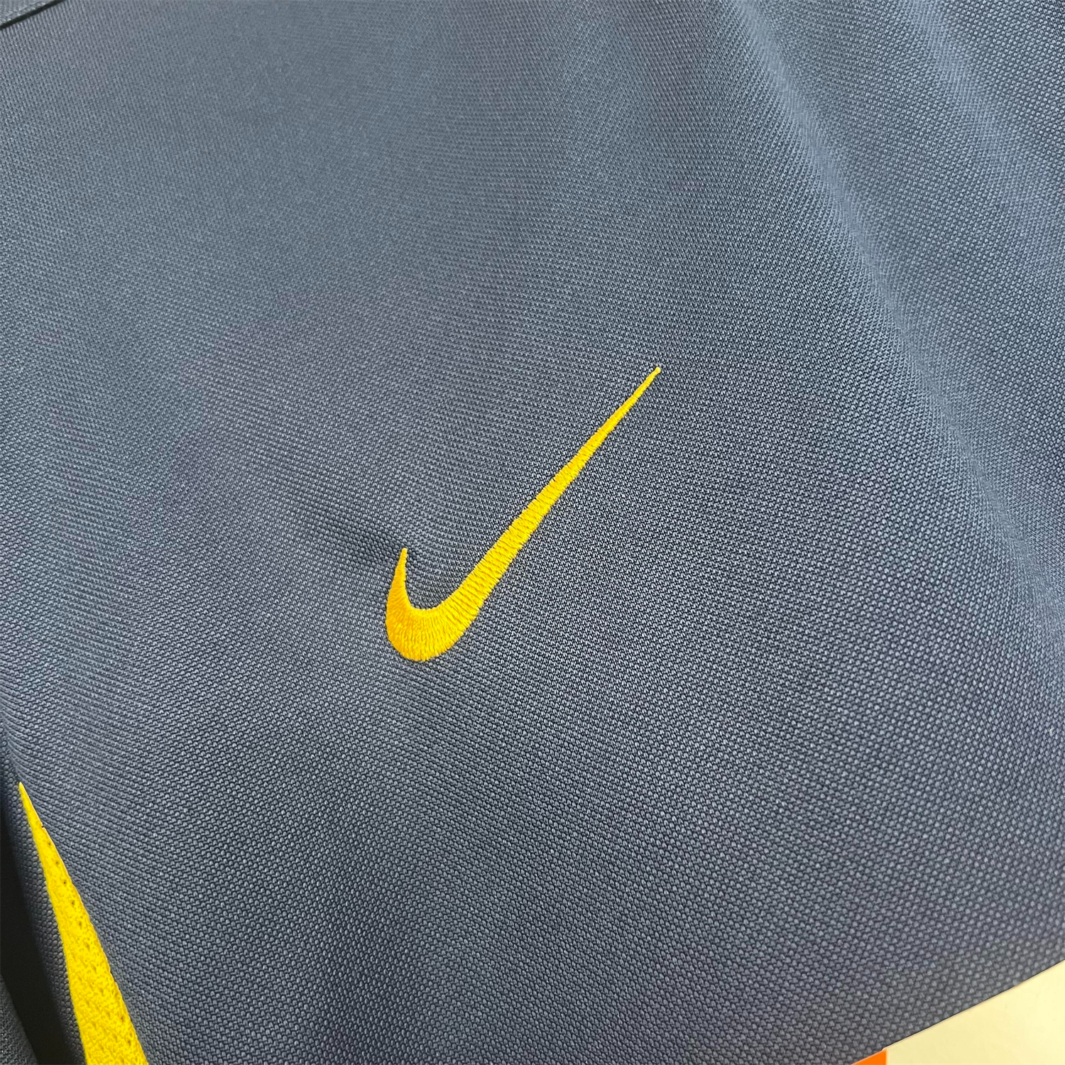 TKH-turbokithub-Retro Atletico Madrid 2002-03 Away Jersey