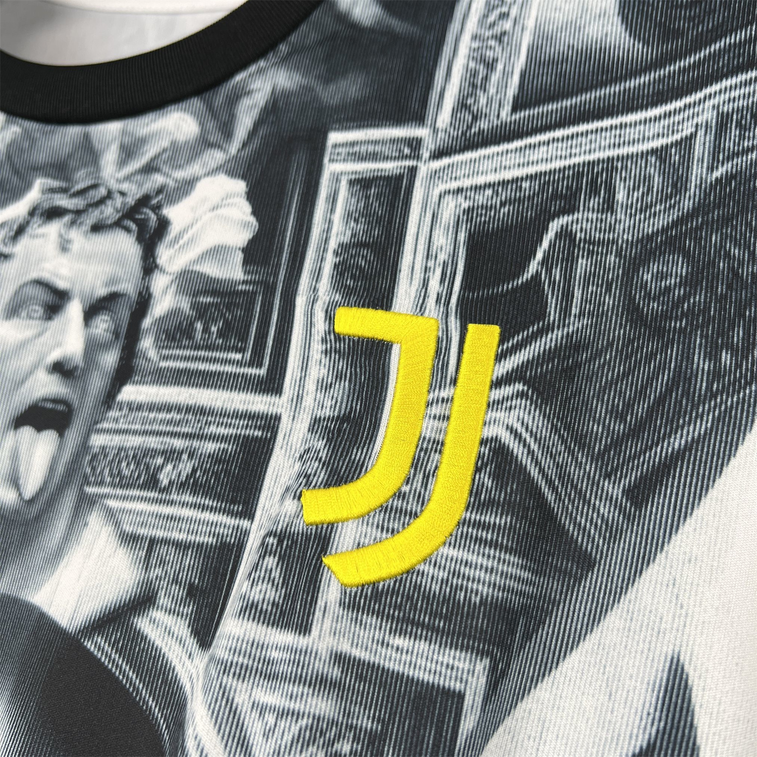 TKH-turbokithub-Juventus 25-26 Pre-Match Training Jersey - Fans Version