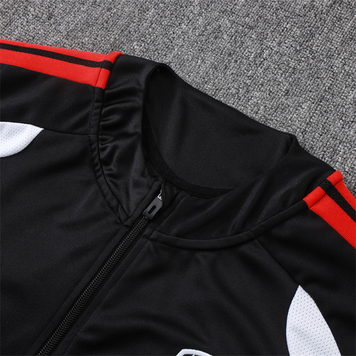 TKH-turbokithub-Arsenal 26-27 Jacket Training Tracksuit - Red Edge Black Jackets & Pants