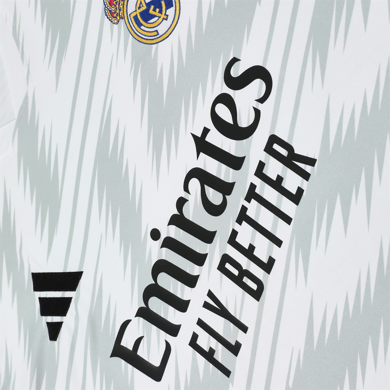 TKH-turbokithub-Real Madrid 25-26 Short-Sleeve Training Set - Grey Arrow Pattern Top & Black Shorts