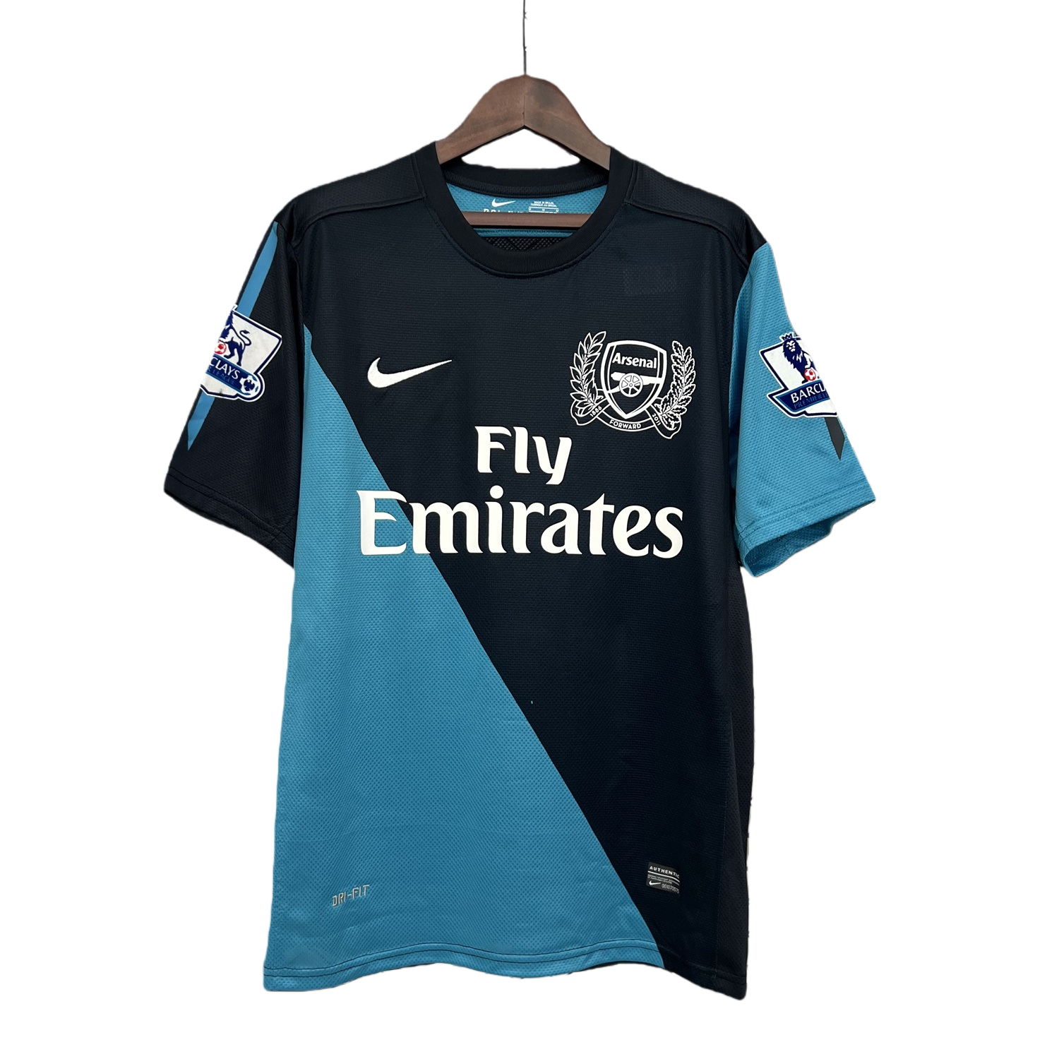 TKH-turbokithub-Retro Arsenal 2011-12 Away Jersey