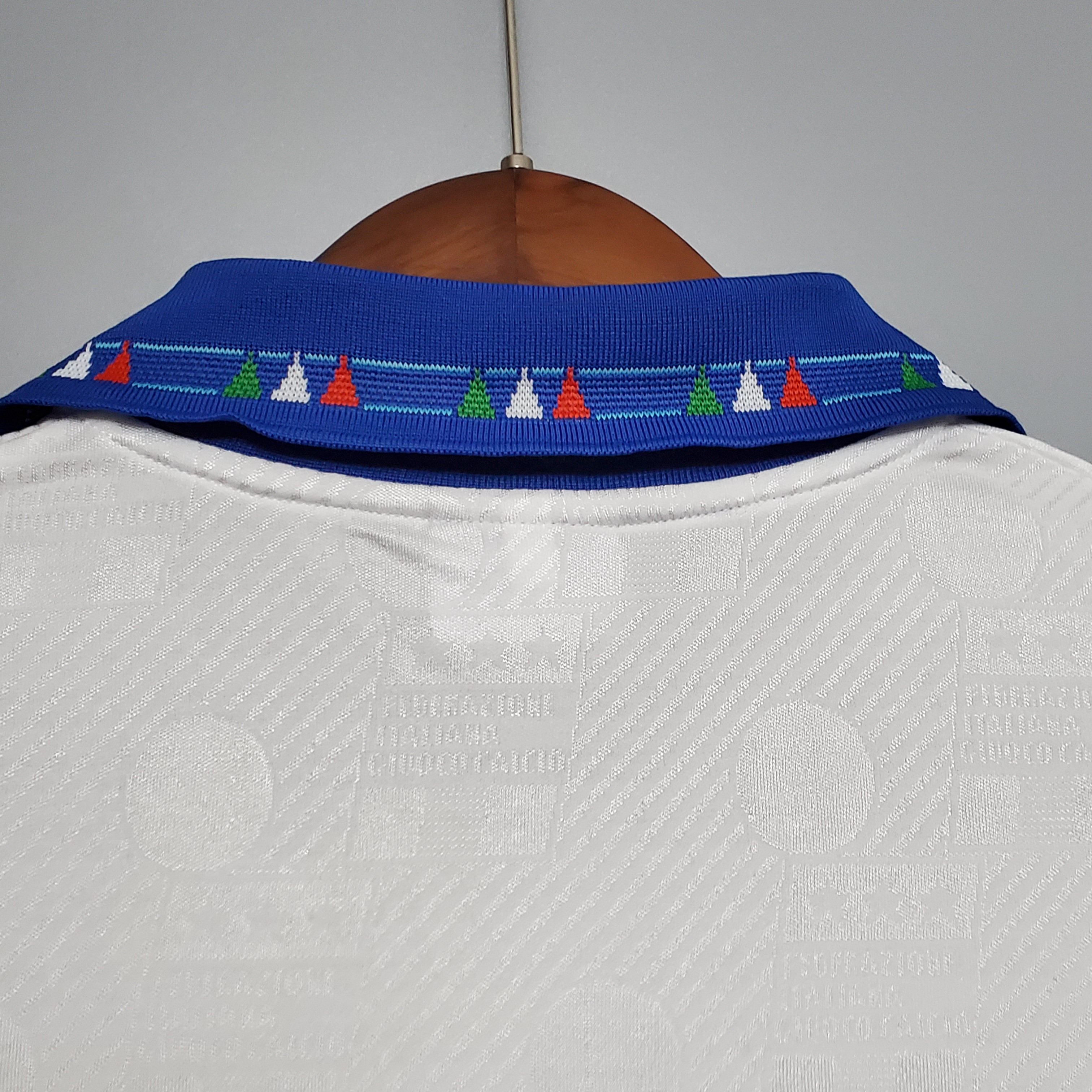 TKH-turbokithub-Retro Italy 1994 Away Stadium Jersey
