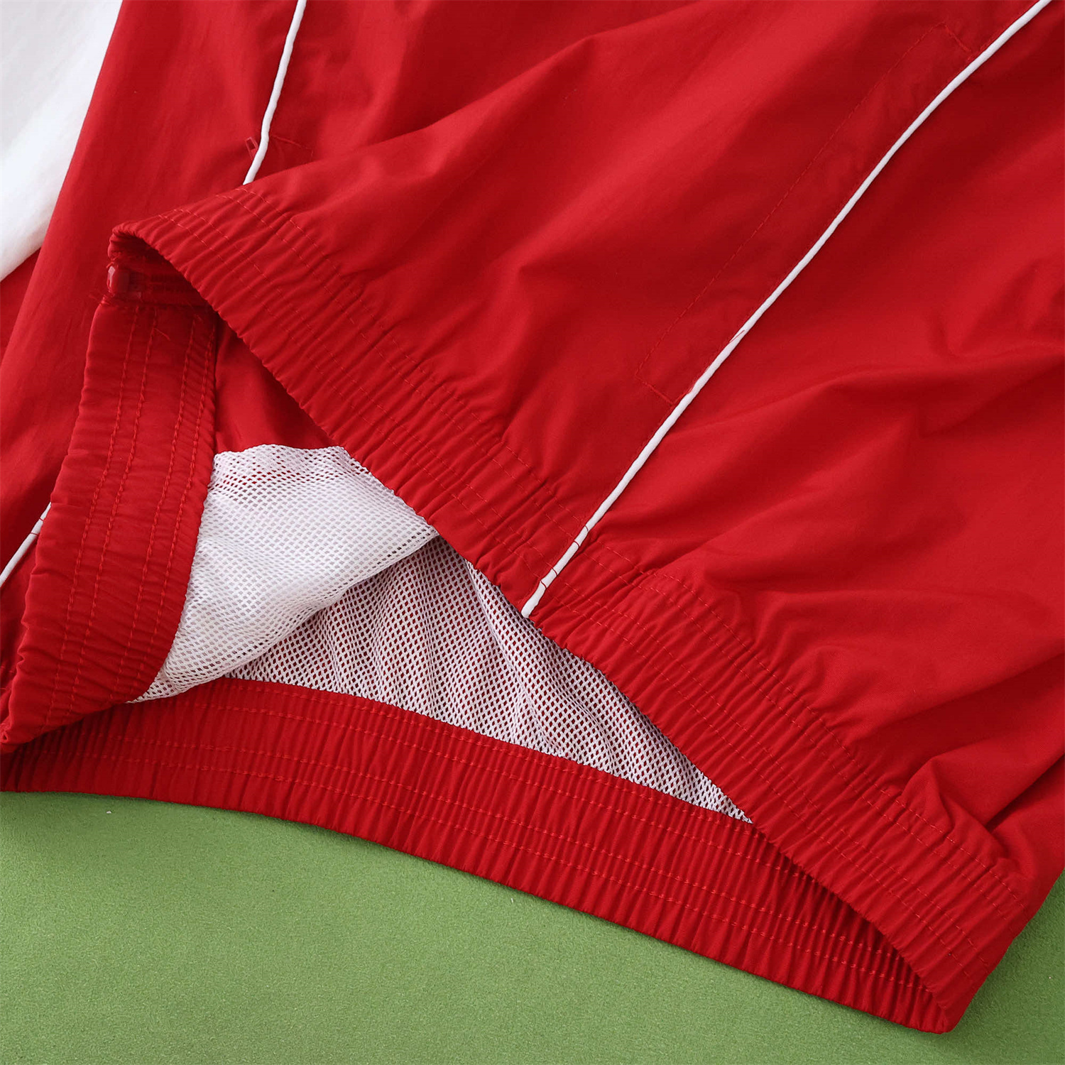 TKH-turbokithub-Arsenal 25-26 Throwback Windbreaker Jacket - Red