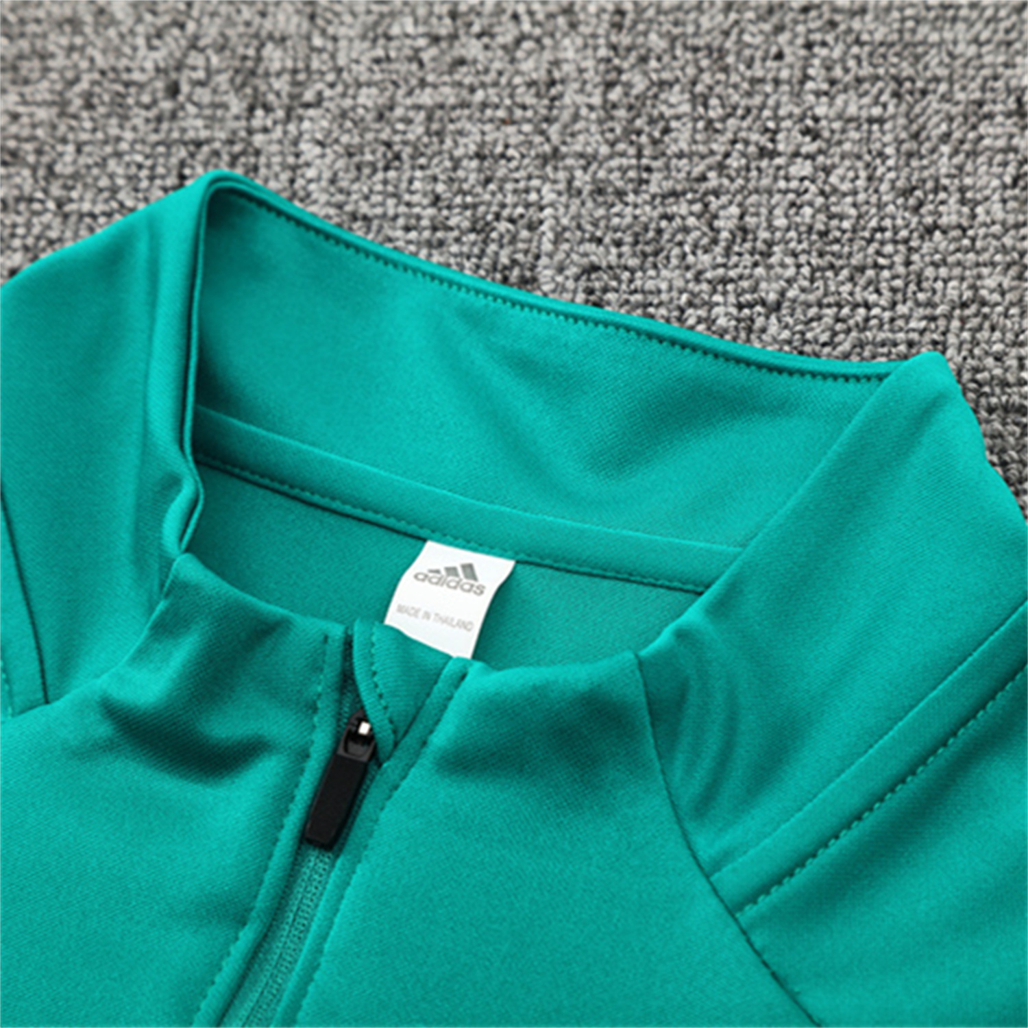 TKH-turbokithub-Liver.pool 25-26 Long Sleeve Training Set - Green Top & Black Pants