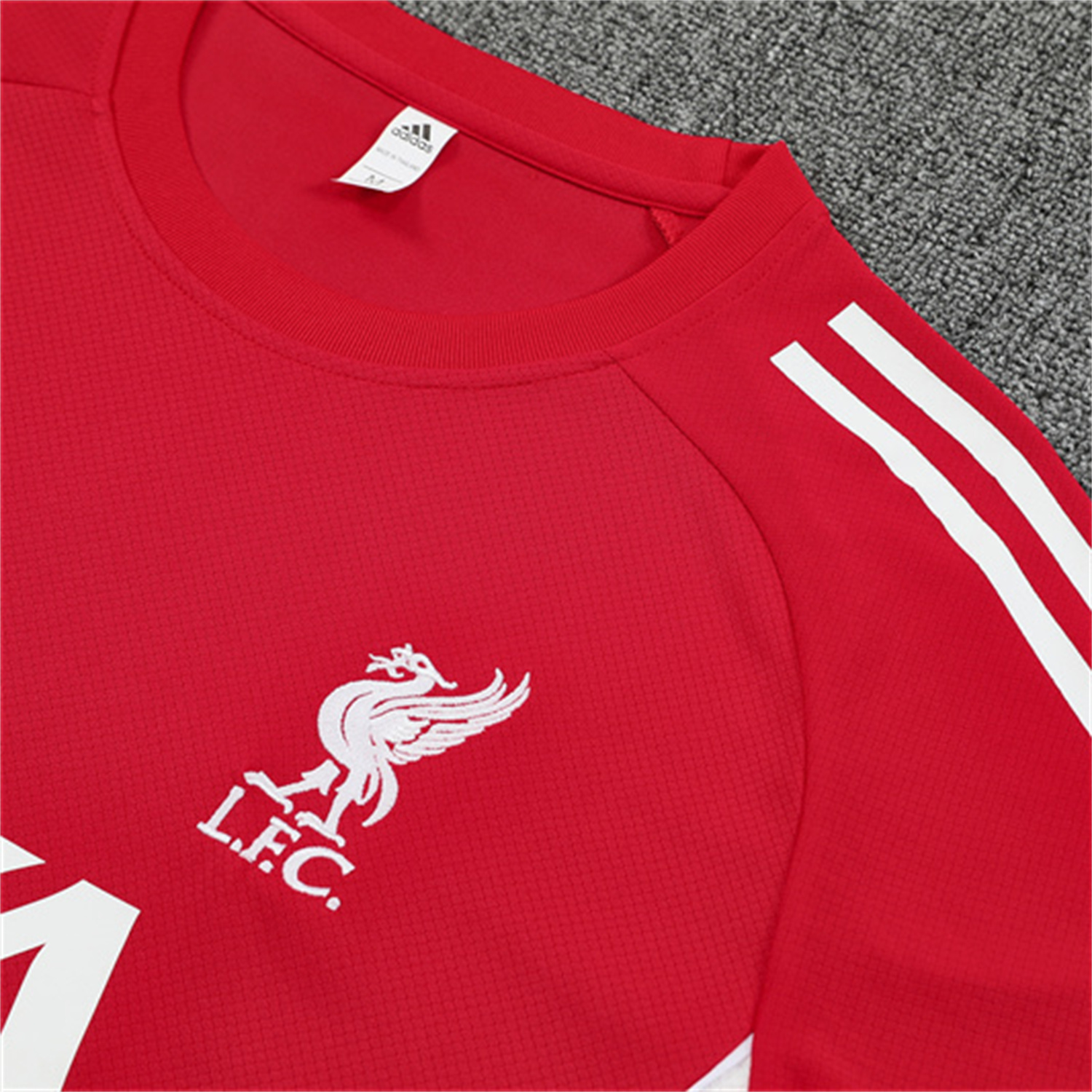 TKH-turbokithub-Liver.pool 25-26 Kids Short-Sleeve Training Set - Red Top & Black Shorts