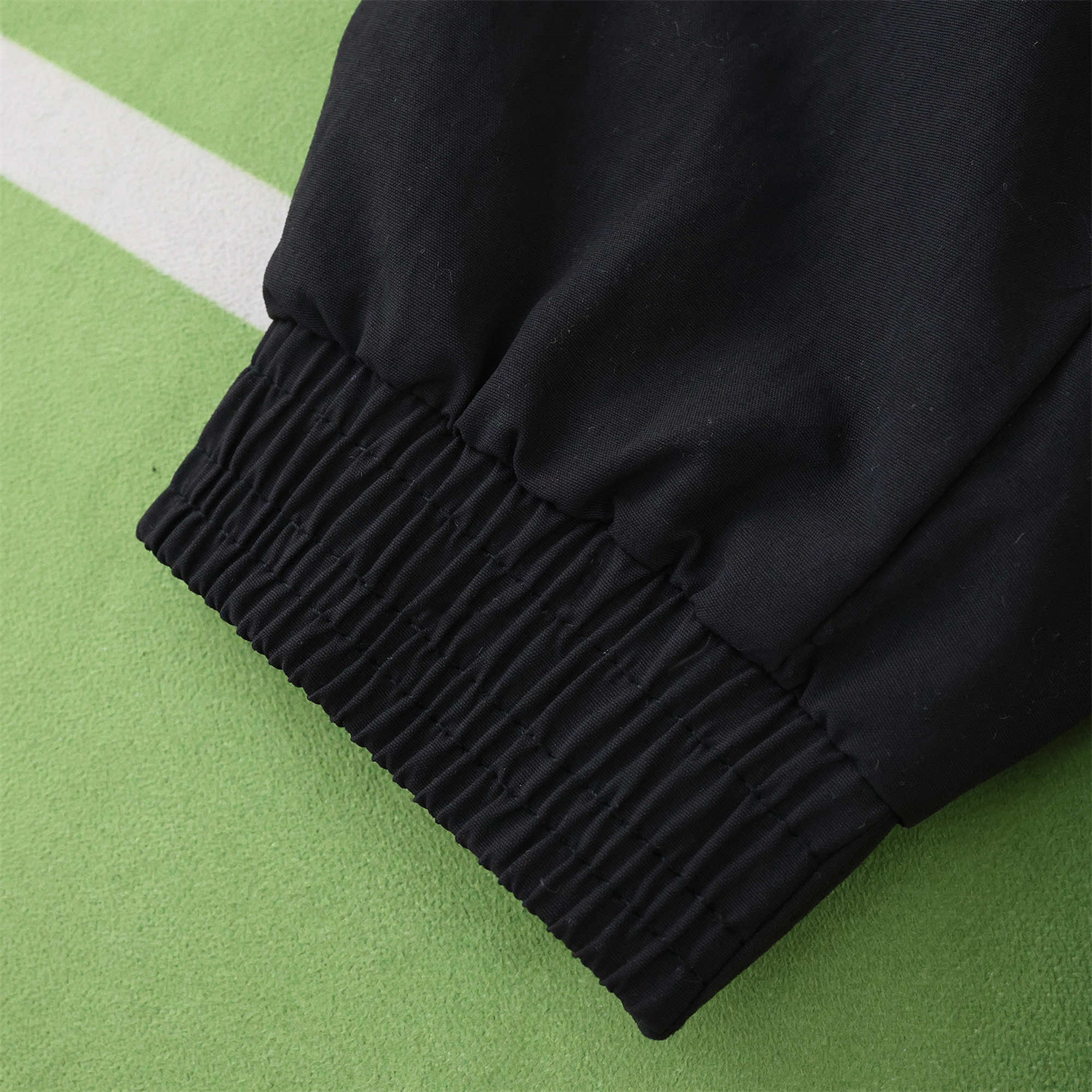 TKH-turbokithub-Liver.pool 25-26 Throwback Windbreaker Jacket - Black