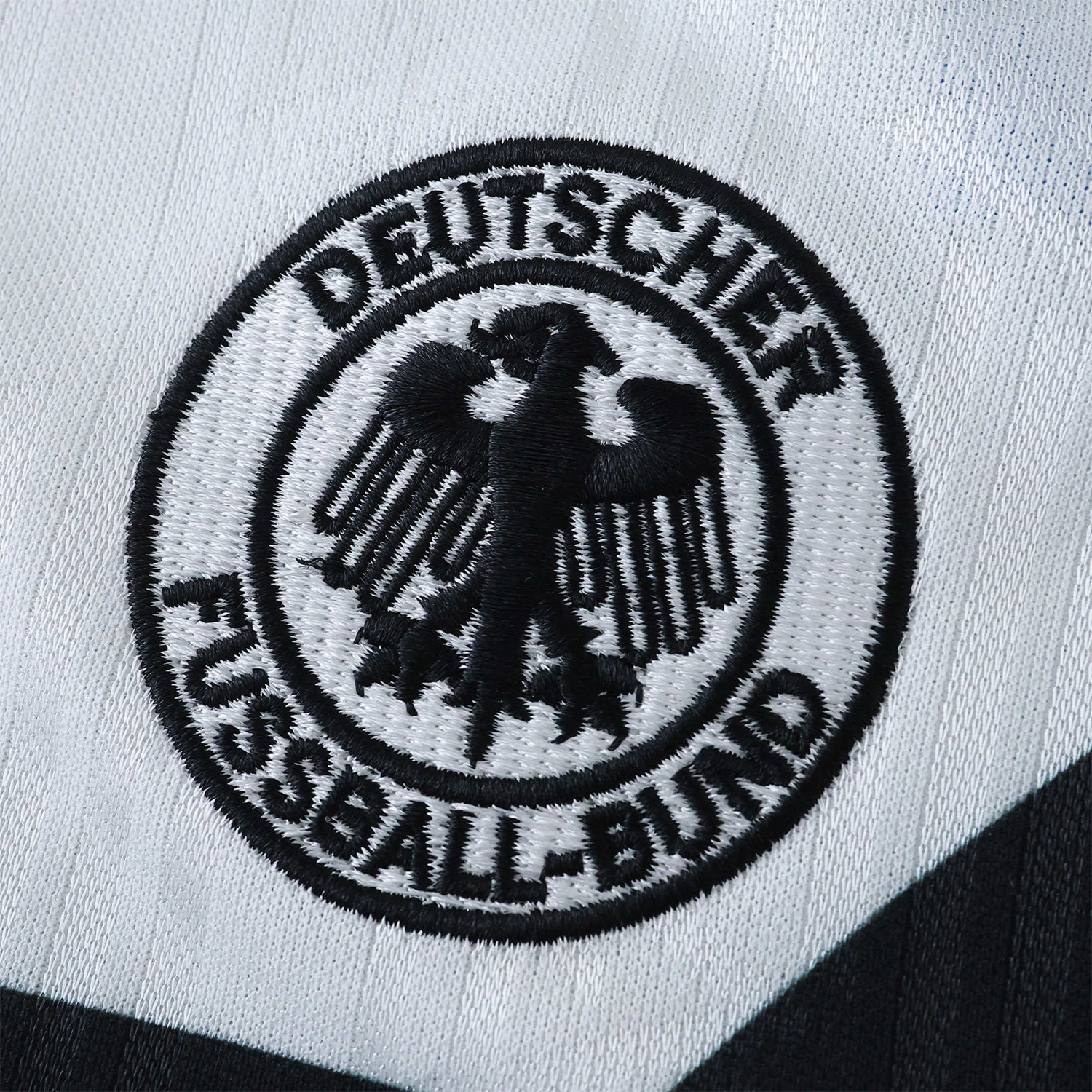 TKH-turbokithub-Retro Germany 1990 Home Stadium Kids Kit