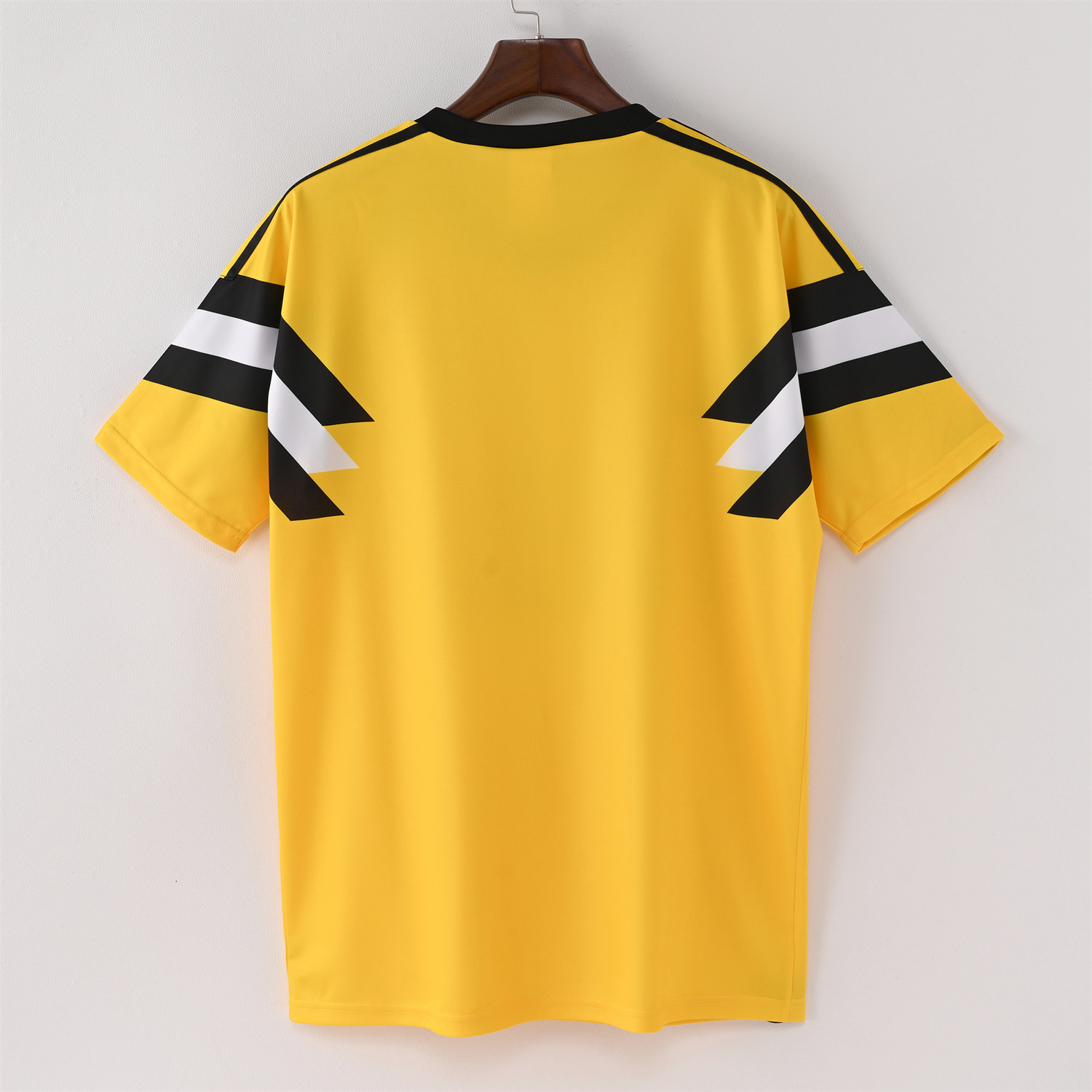 TKH-turbokithub-Retro Dortmund 1988-89 DFB-Pokal Final Jersey