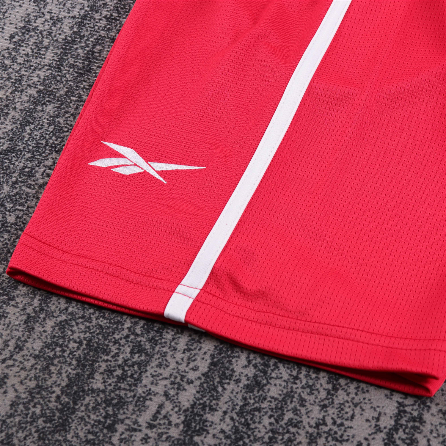 TKH-turbokithub-Retro Liver.pool 1998-00 Home Kids Kit