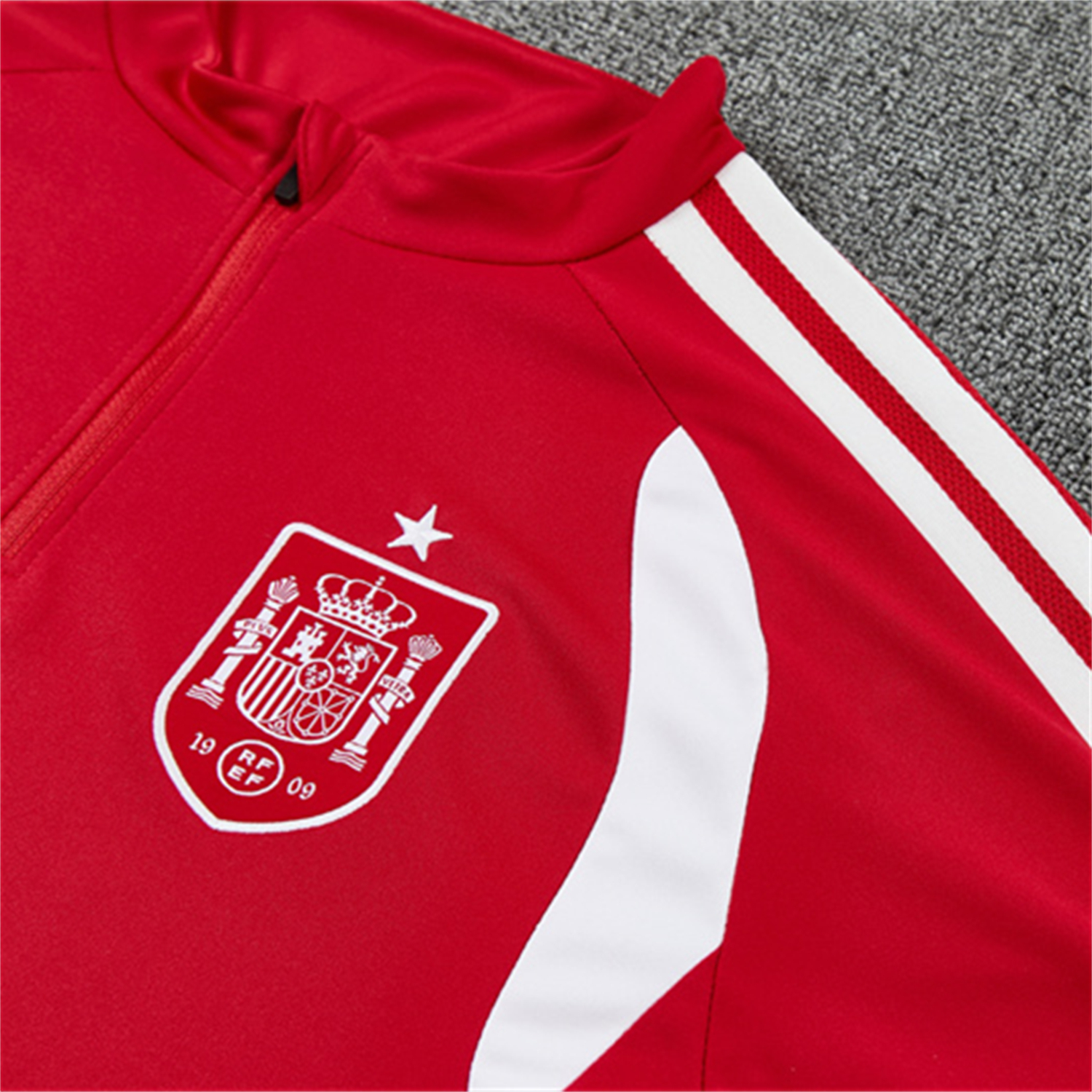 TKH-turbokithub-Spain 2026 Long Sleeve Training Set - Red Top & Black Pants