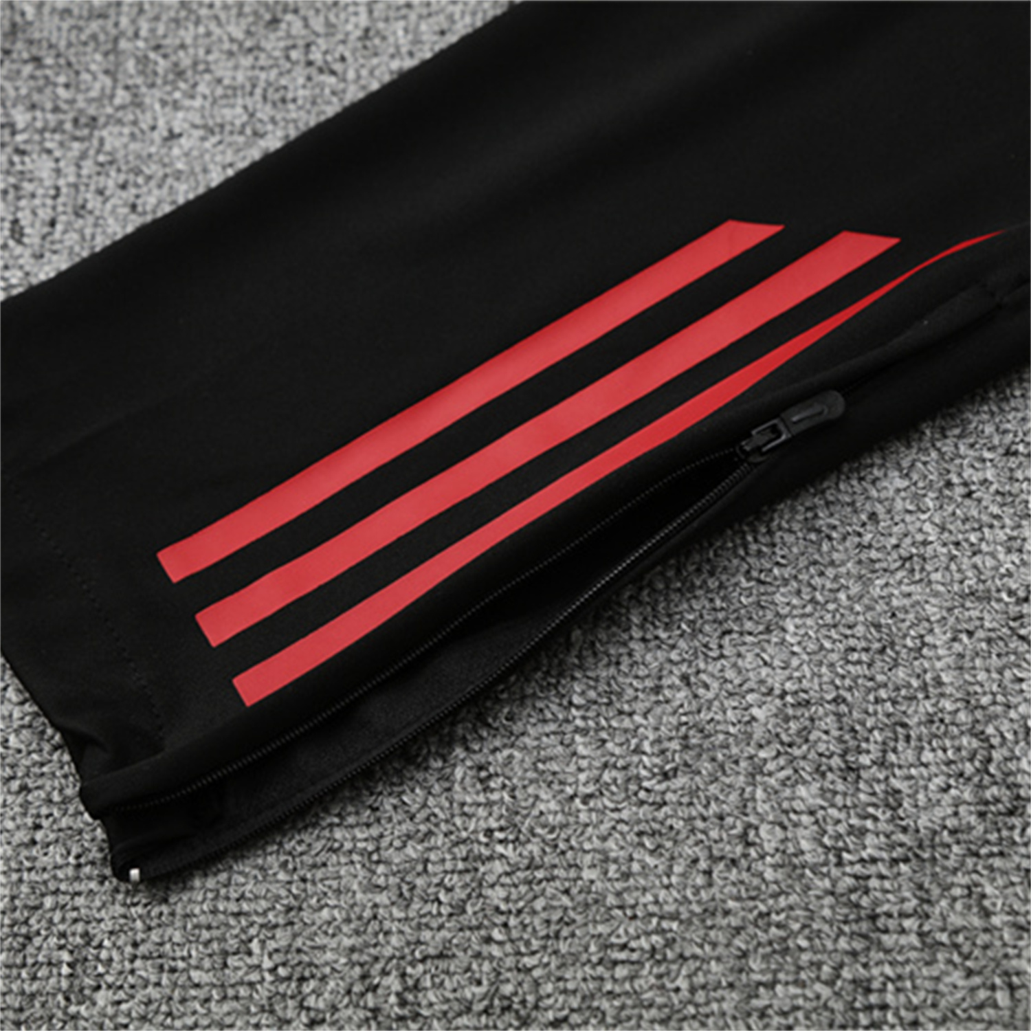 TKH-turbokithub-Liver.pool 25-26 Kids Long Sleeve Training Set - Black Top & Black Pants