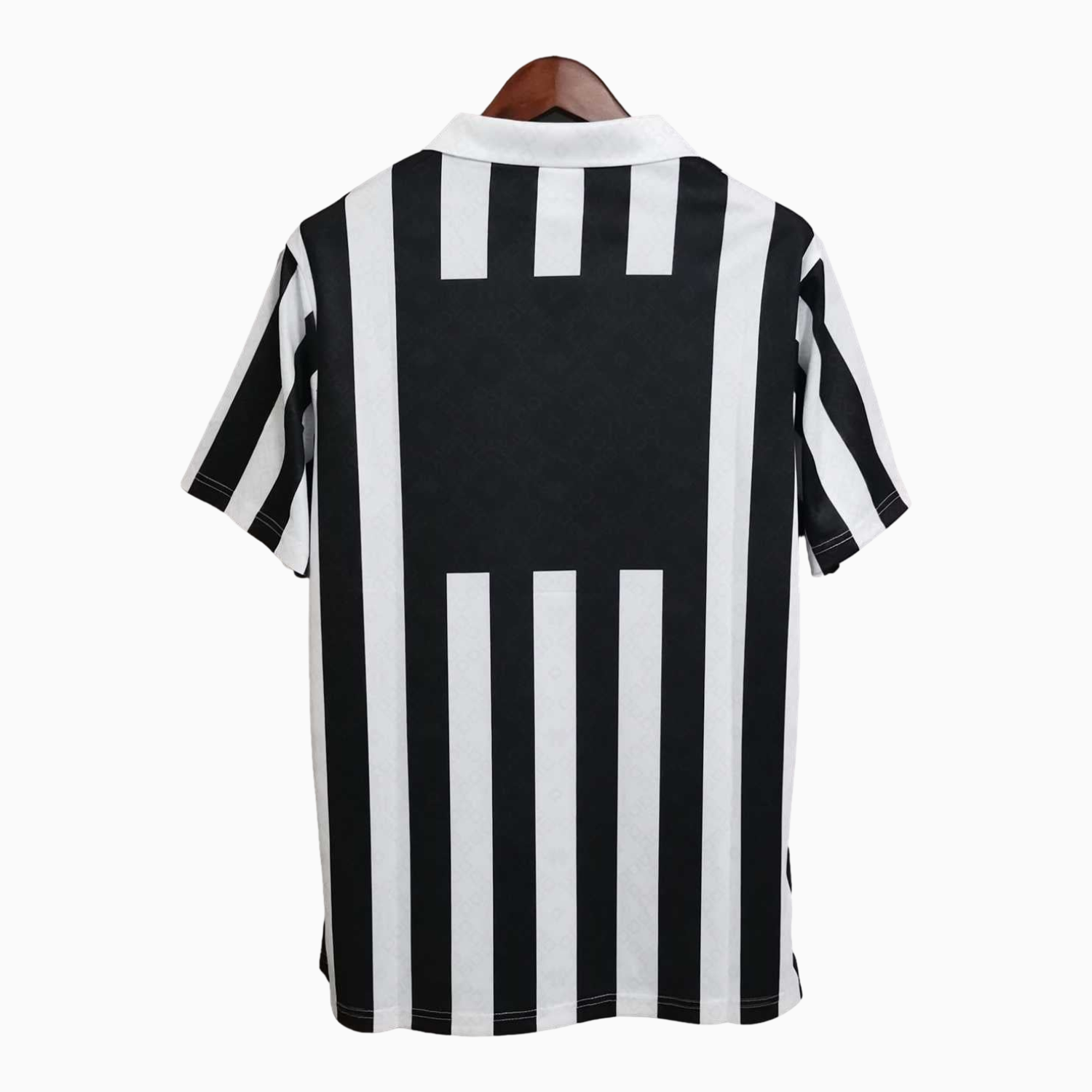 TKH-turbokithub-Retro Juventus 1992-94 Home Jersey