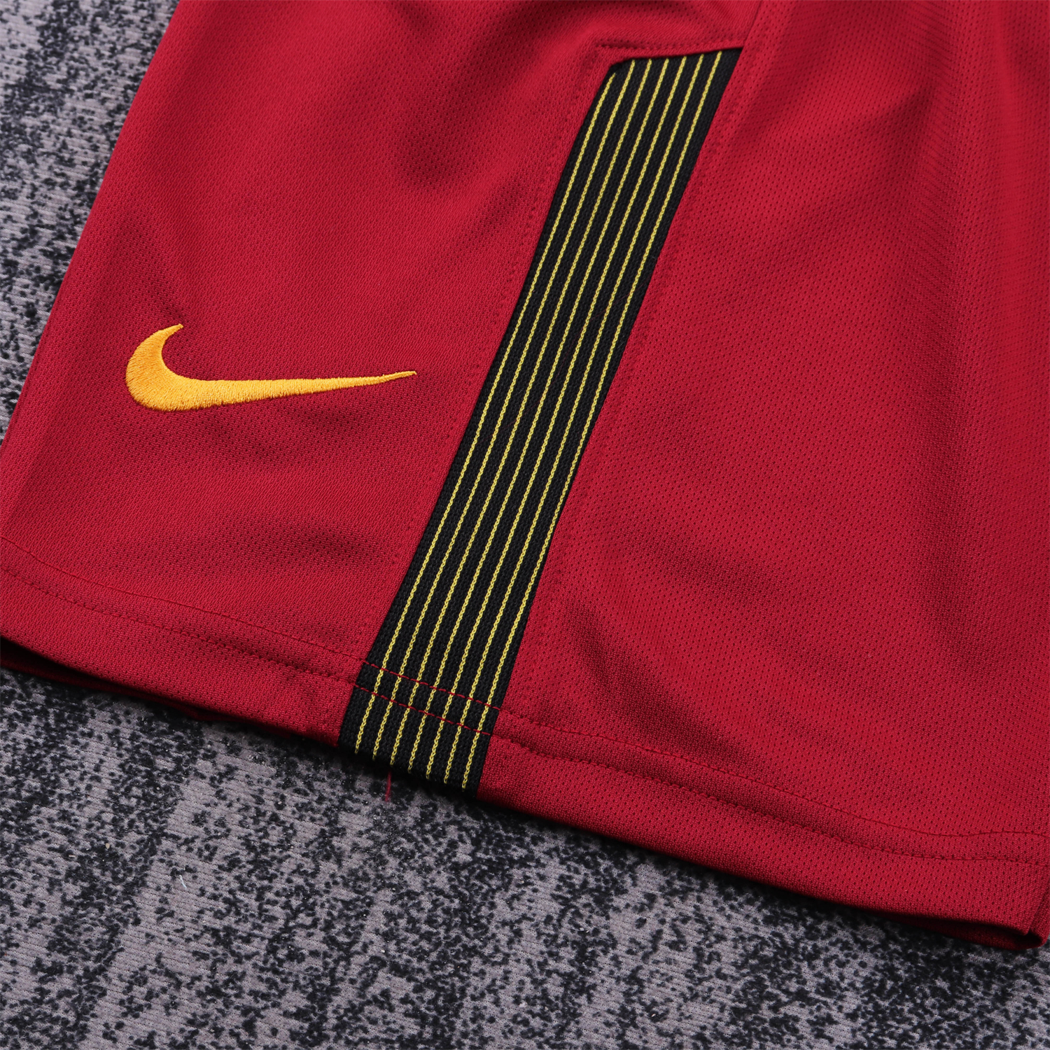 TKH-turbokithub-Retro Roma 2017-18 Home Kids Kit