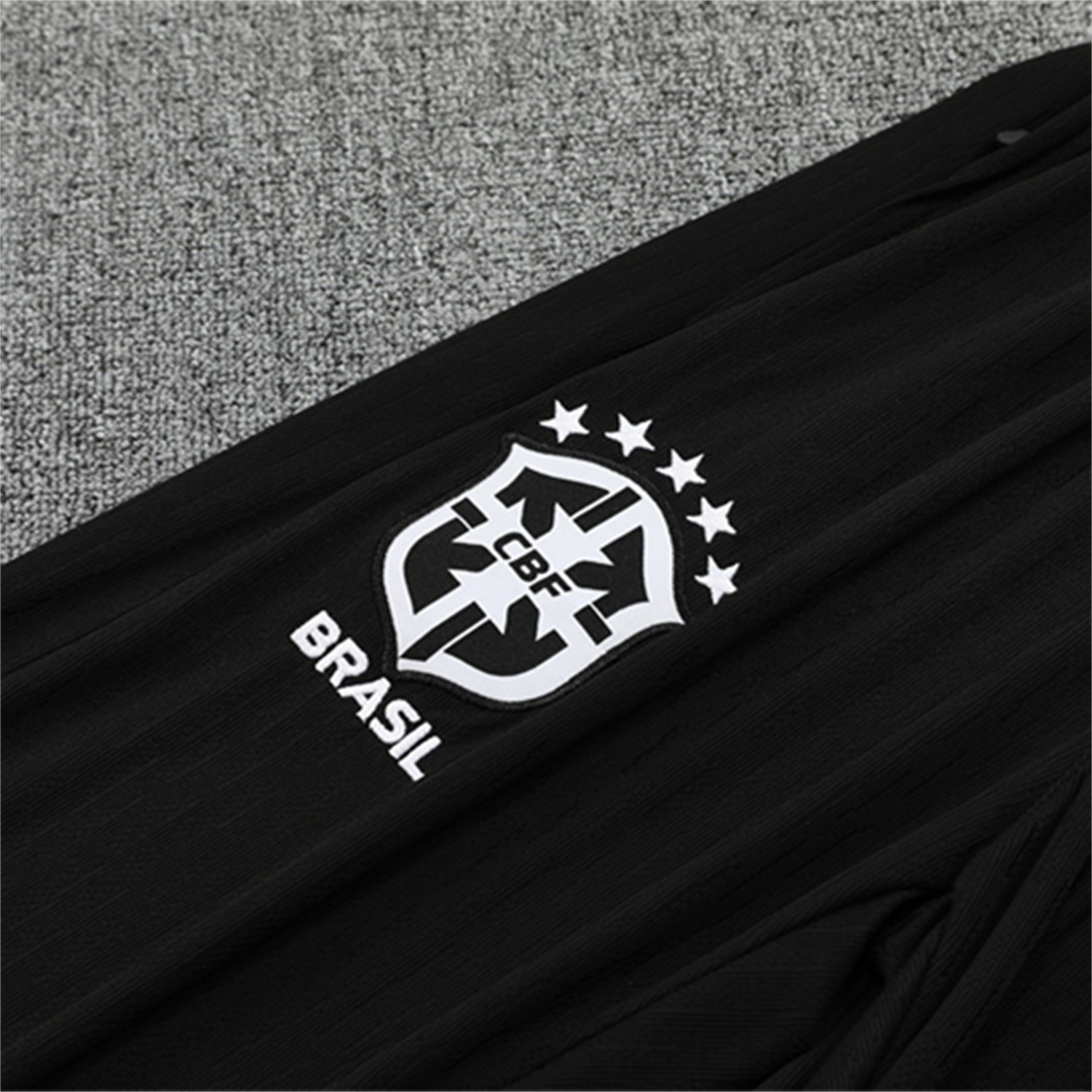 TKH-turbokithub-Brazil 25-26 Long Sleeve Training Set - Player Version - Yellow Top and Black Pants