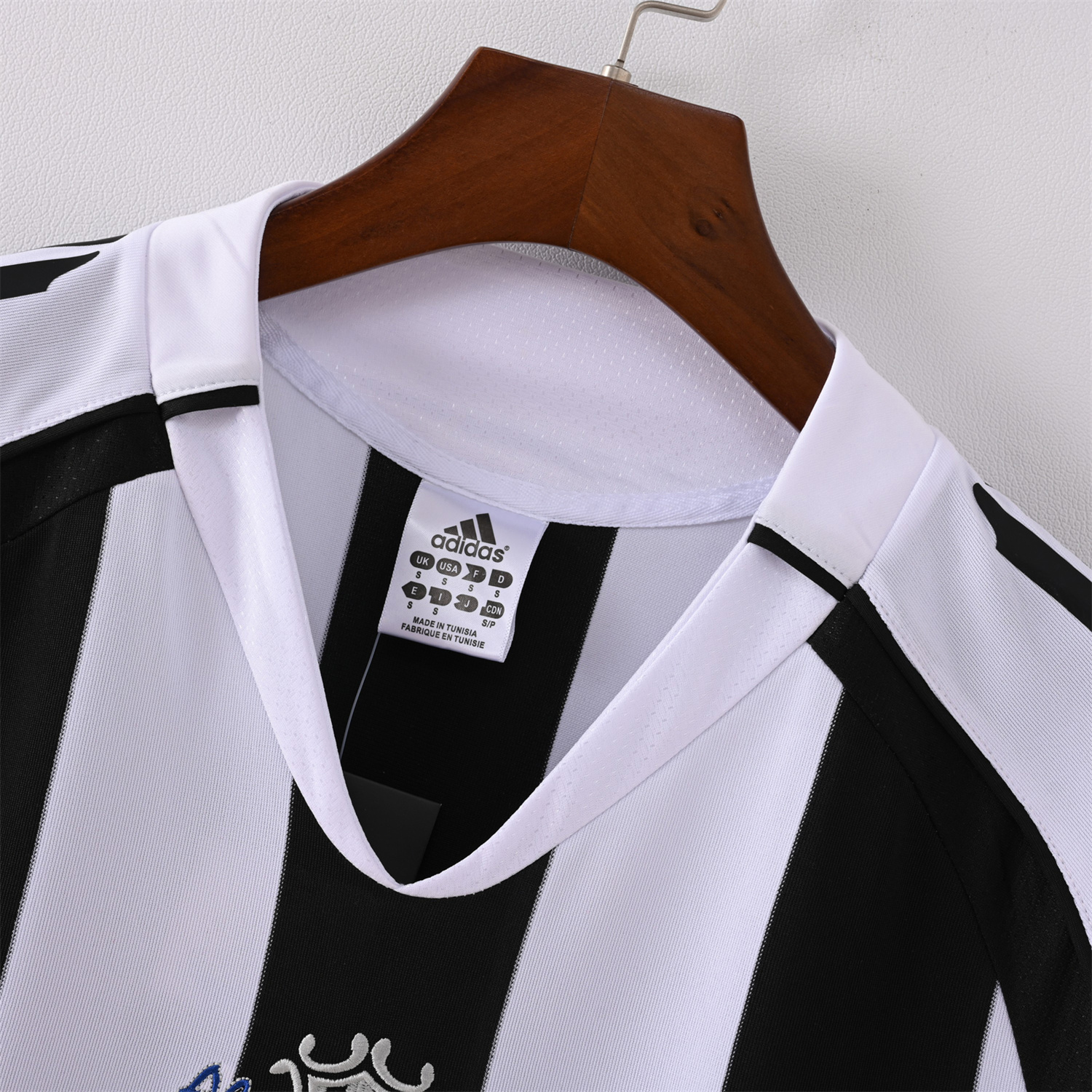 TKH-turbokithub-Retro Newcastle United 2006 Alan Shearer Testimonial Home Jersey