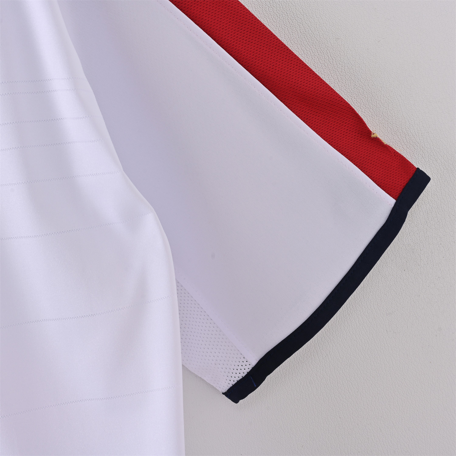 TKH-turbokithub-Retro England 2004 Home White Jersey